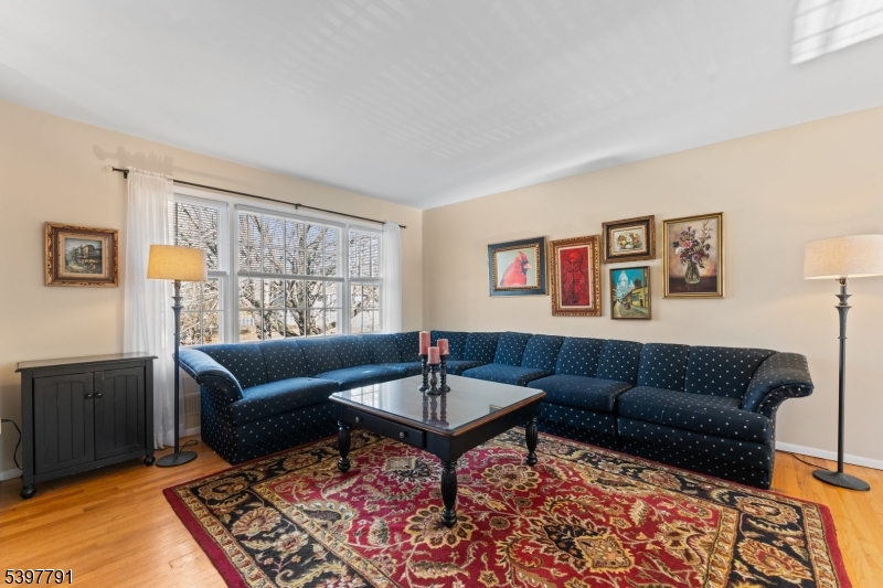 Hillsborough Twp., New Jersey, 08844, United States, 4 Bedrooms Bedrooms, ,3 BathroomsBathrooms,Residential,For Sale,1999779