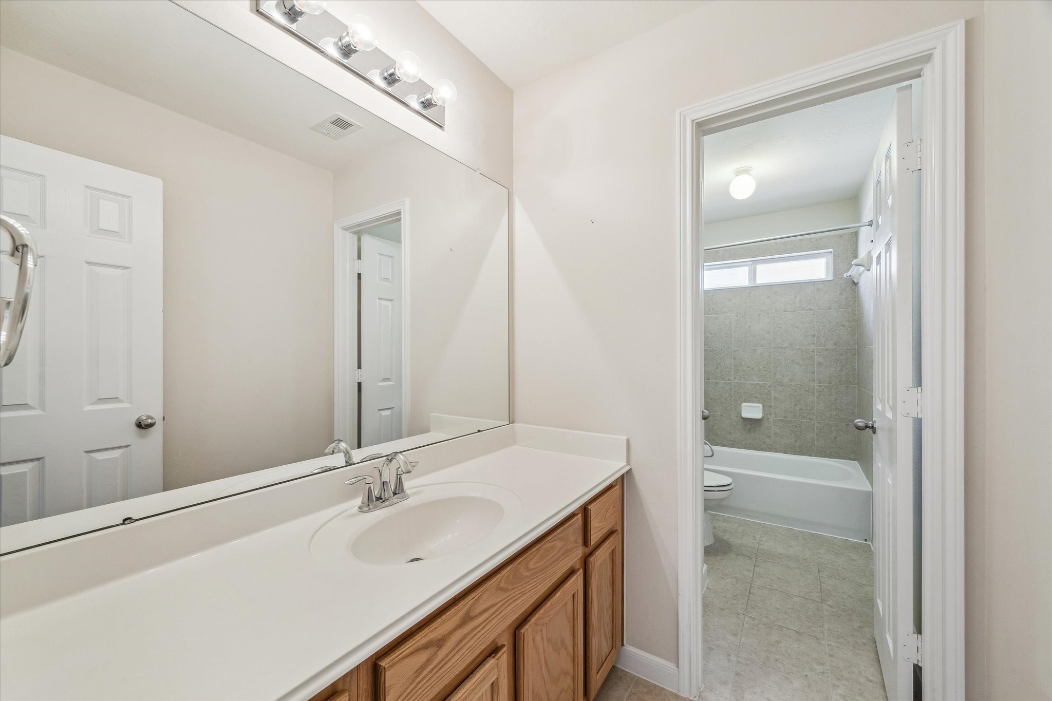  13115 Hampton Bay Drive - 物件實景