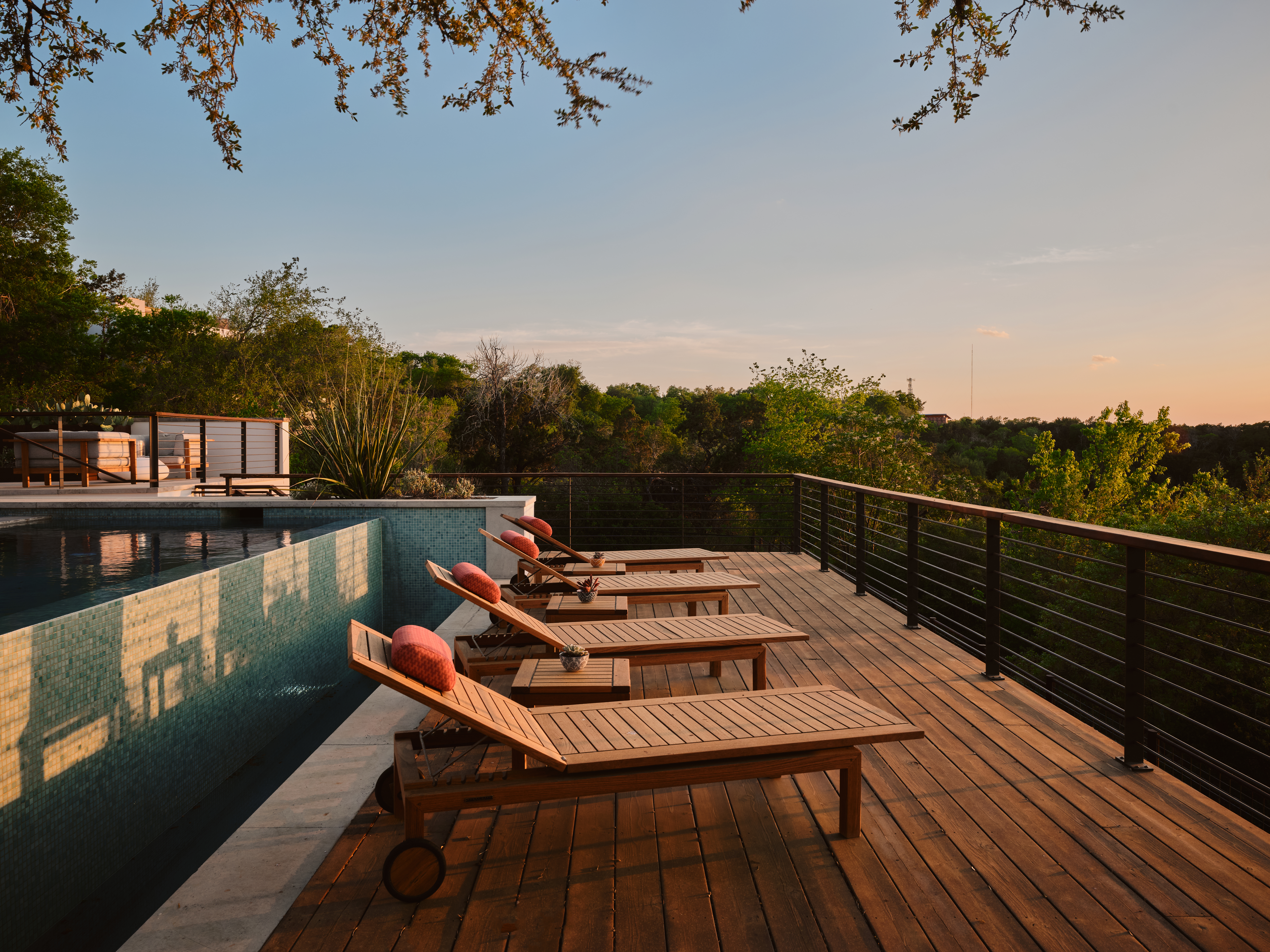  The Lake View Modern Garden Estate - 物件實景