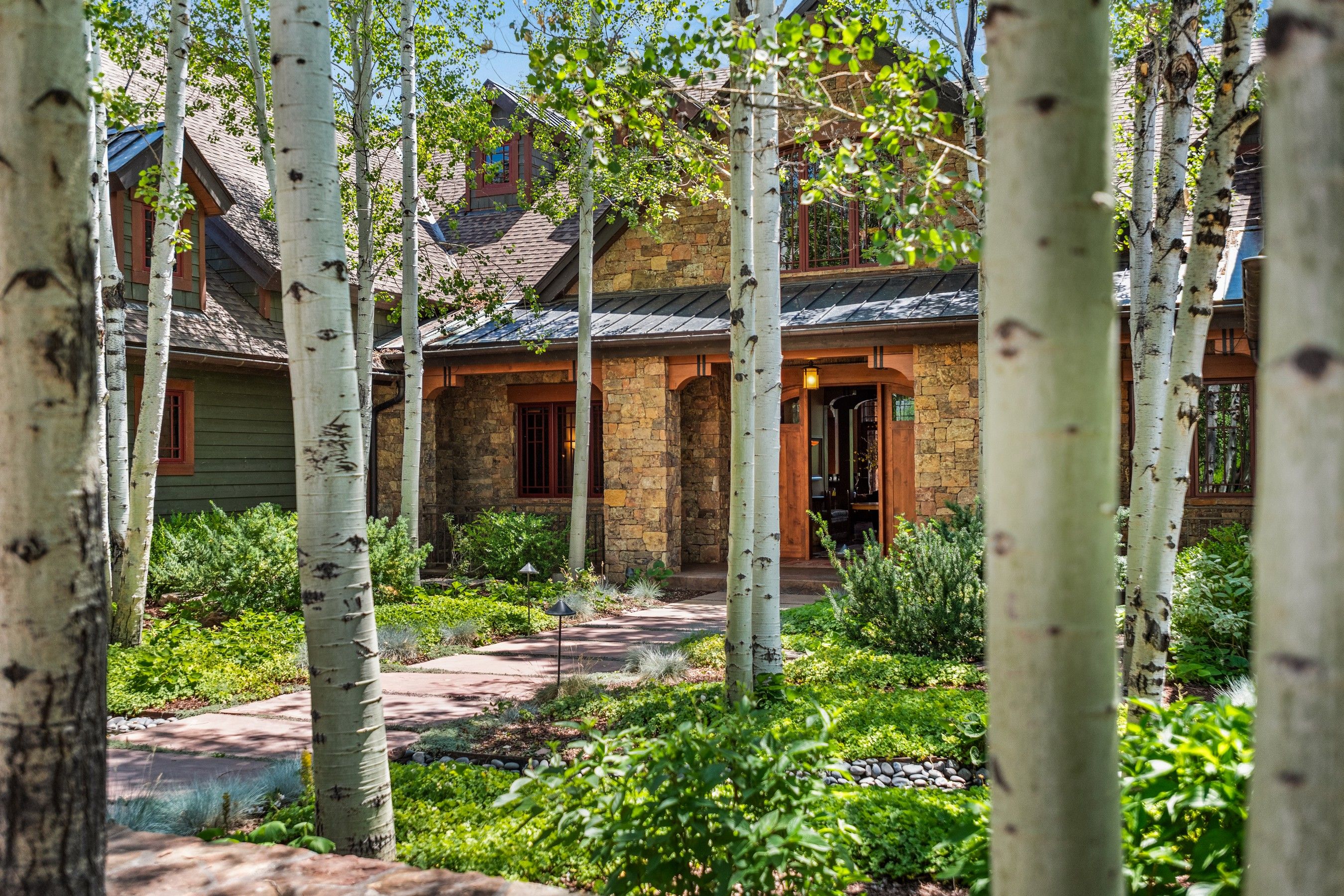  Introducing Aspen Glen