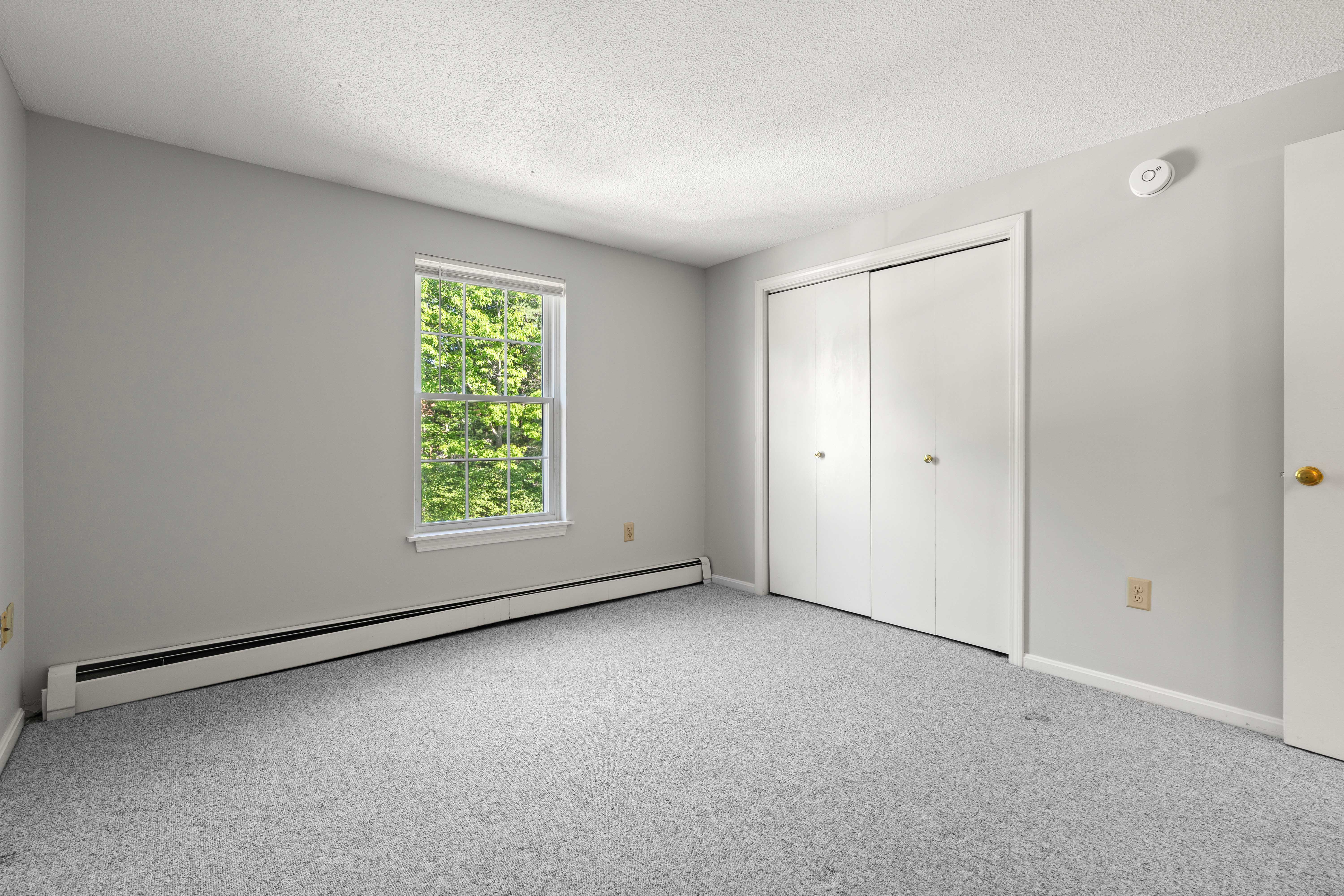  910 White Cedar Boulevard, Portsmouth, NH 03801 - 物件實景