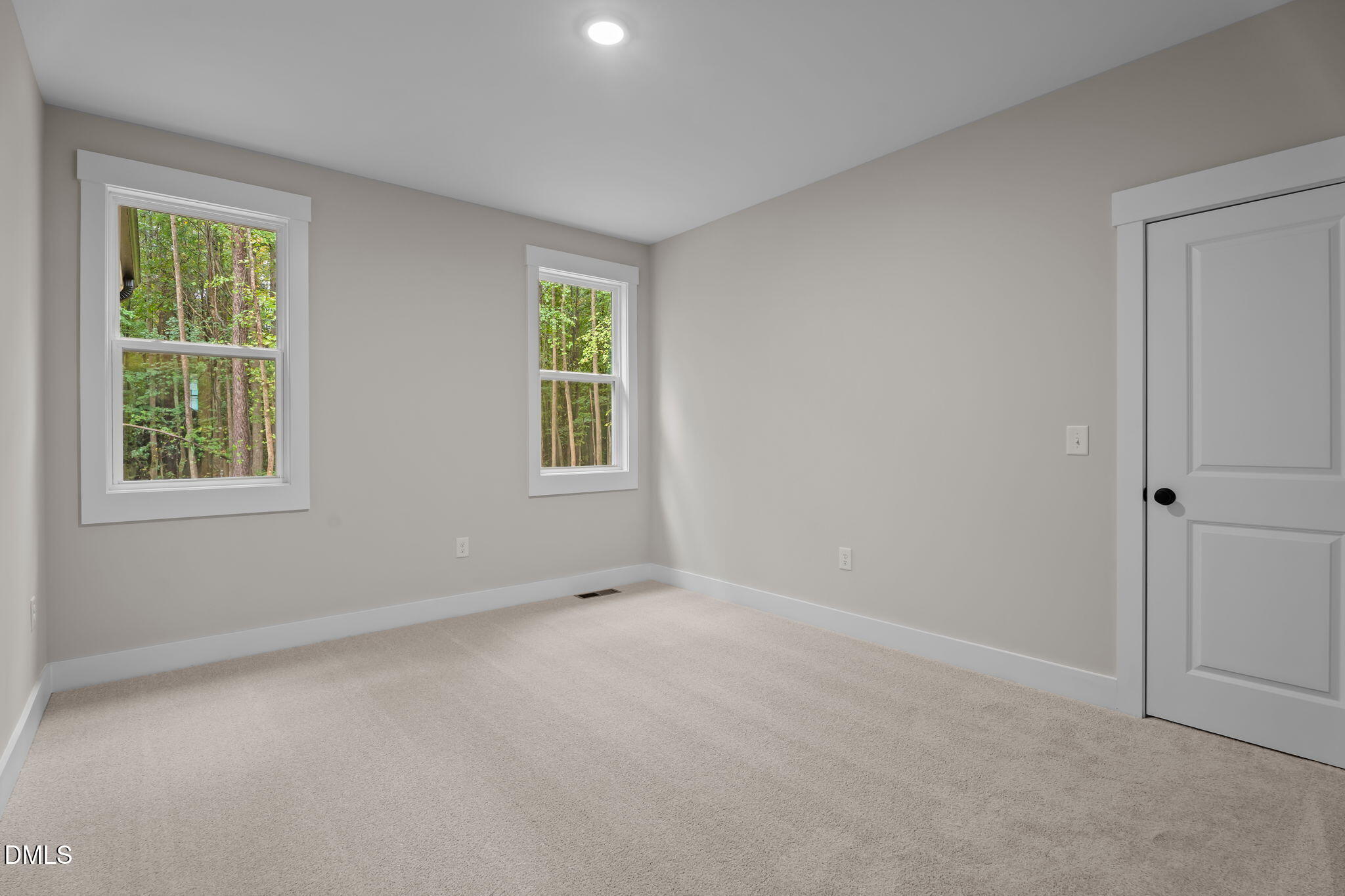 Louisburg, North Carolina, 27549, United States, 4 Bedrooms Bedrooms, ,3 BathroomsBathrooms,Residential,For Sale,1966640