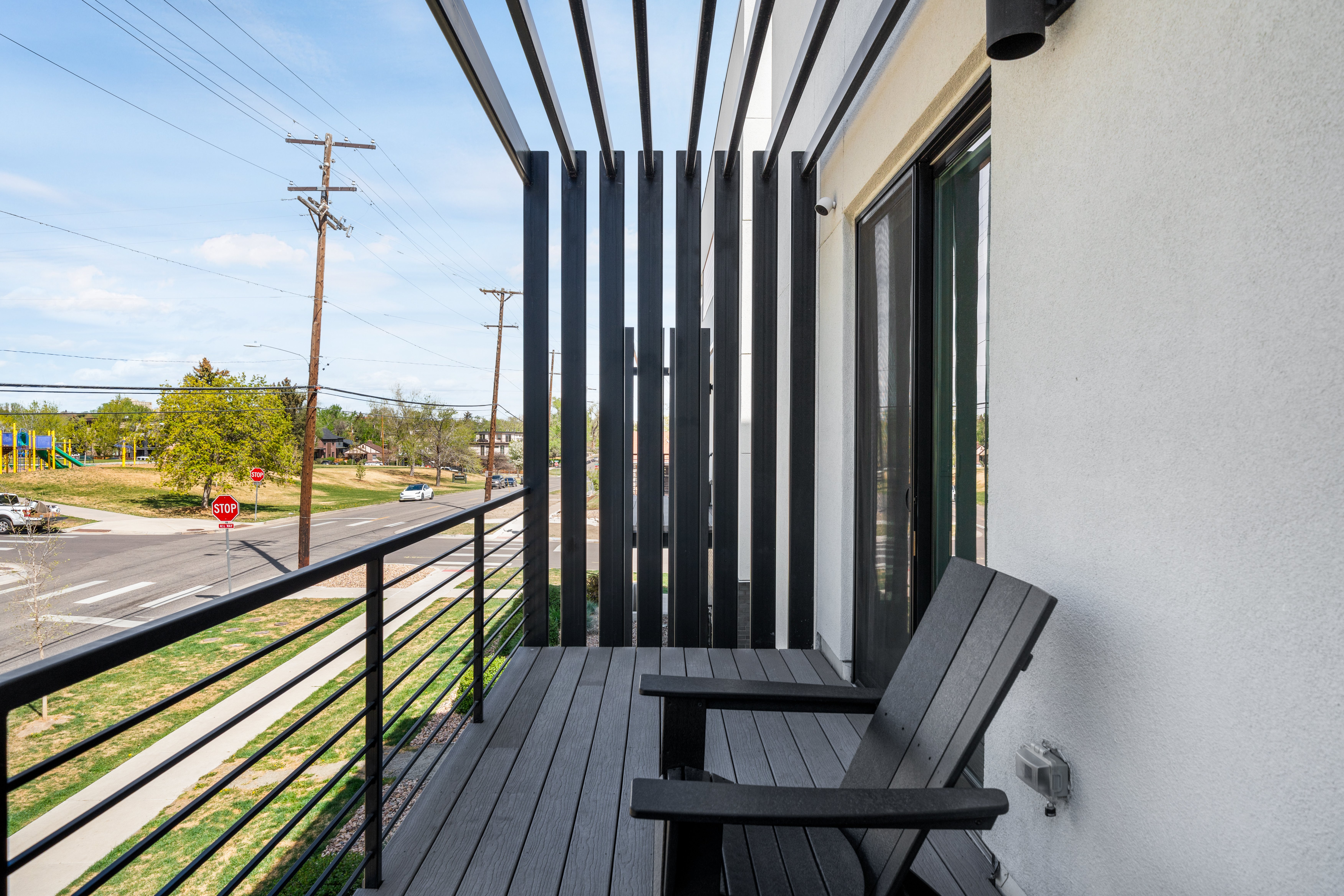  Sweeping, Unobstructed Mountain Views From This Sloan