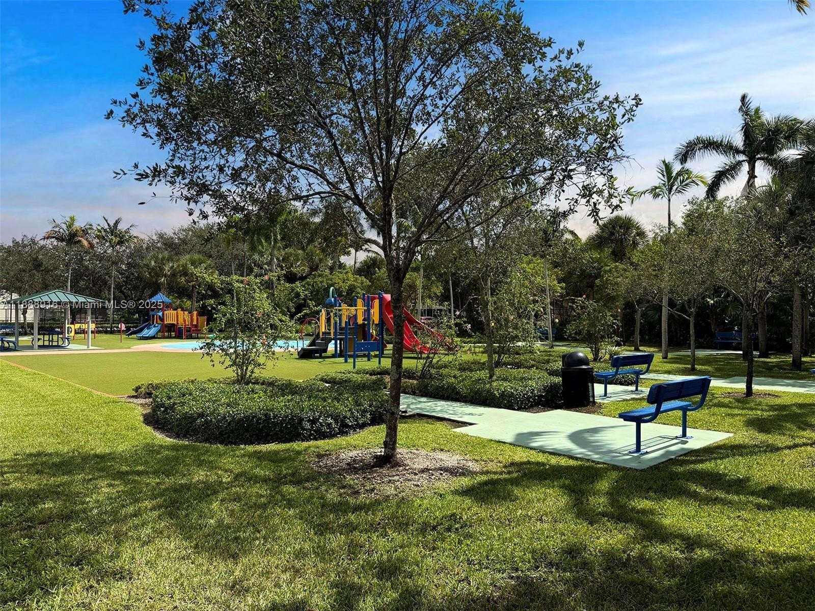 Doral, Florida, 33178, United States, 2 Bedrooms Bedrooms, ,2 BathroomsBathrooms,Residential,For Sale,1975384