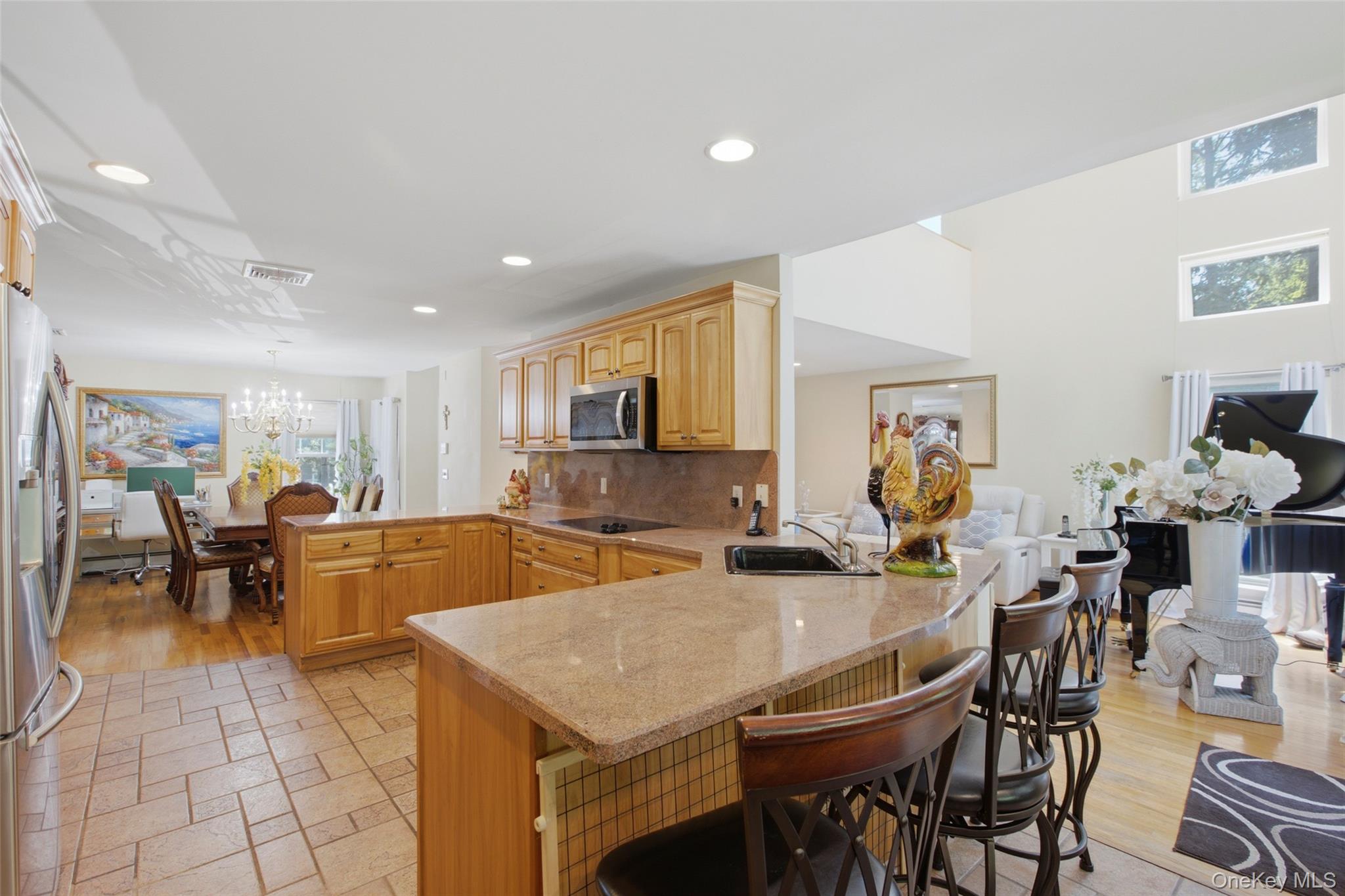  104 Lincoln Boulevard, Hauppauge, NY, 11788 - 物件實景
