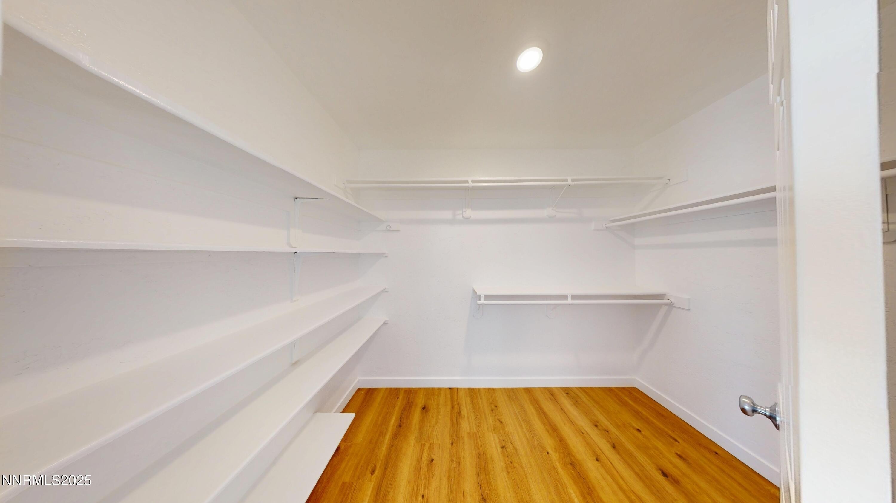 Winnemucca, Nevada, 89445, United States, 5 Bedrooms Bedrooms, ,3 BathroomsBathrooms,Residential,For Sale,1983317