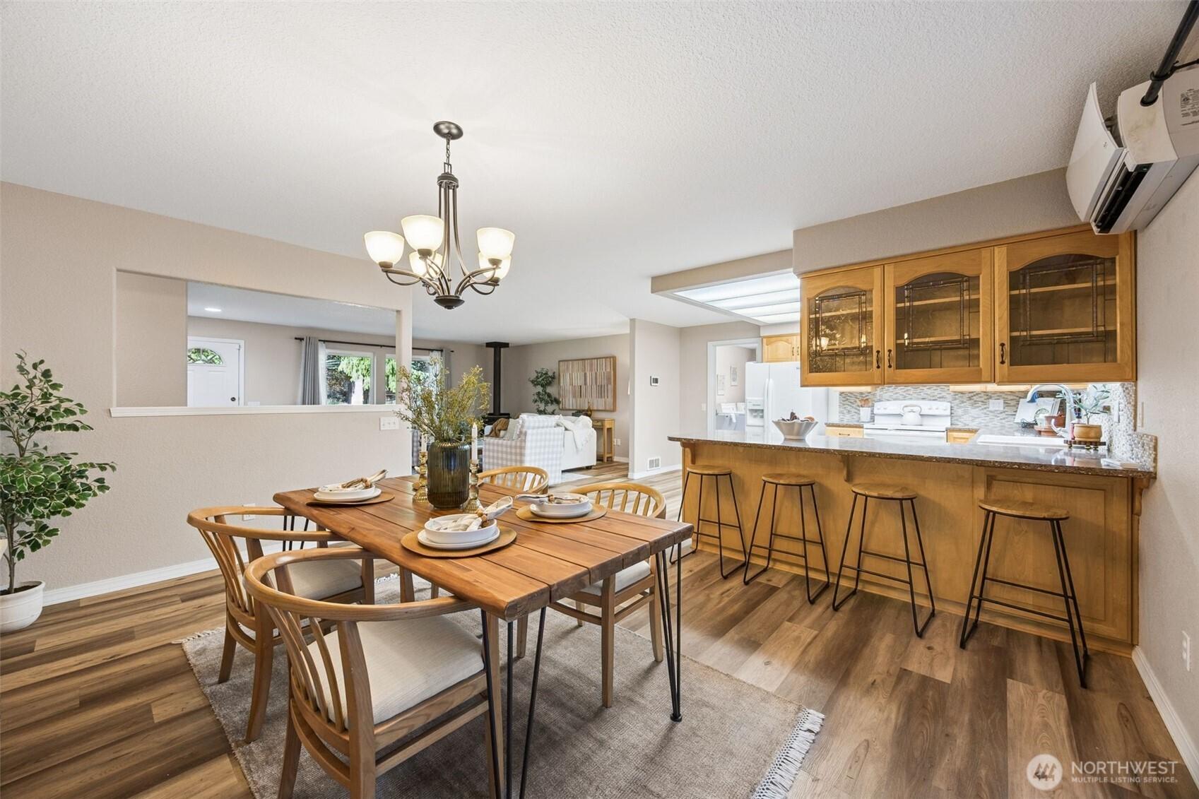 SHELTON, Washington, 98584, United States, 3 Bedrooms Bedrooms, ,2 BathroomsBathrooms,Residential,For Sale,2003420