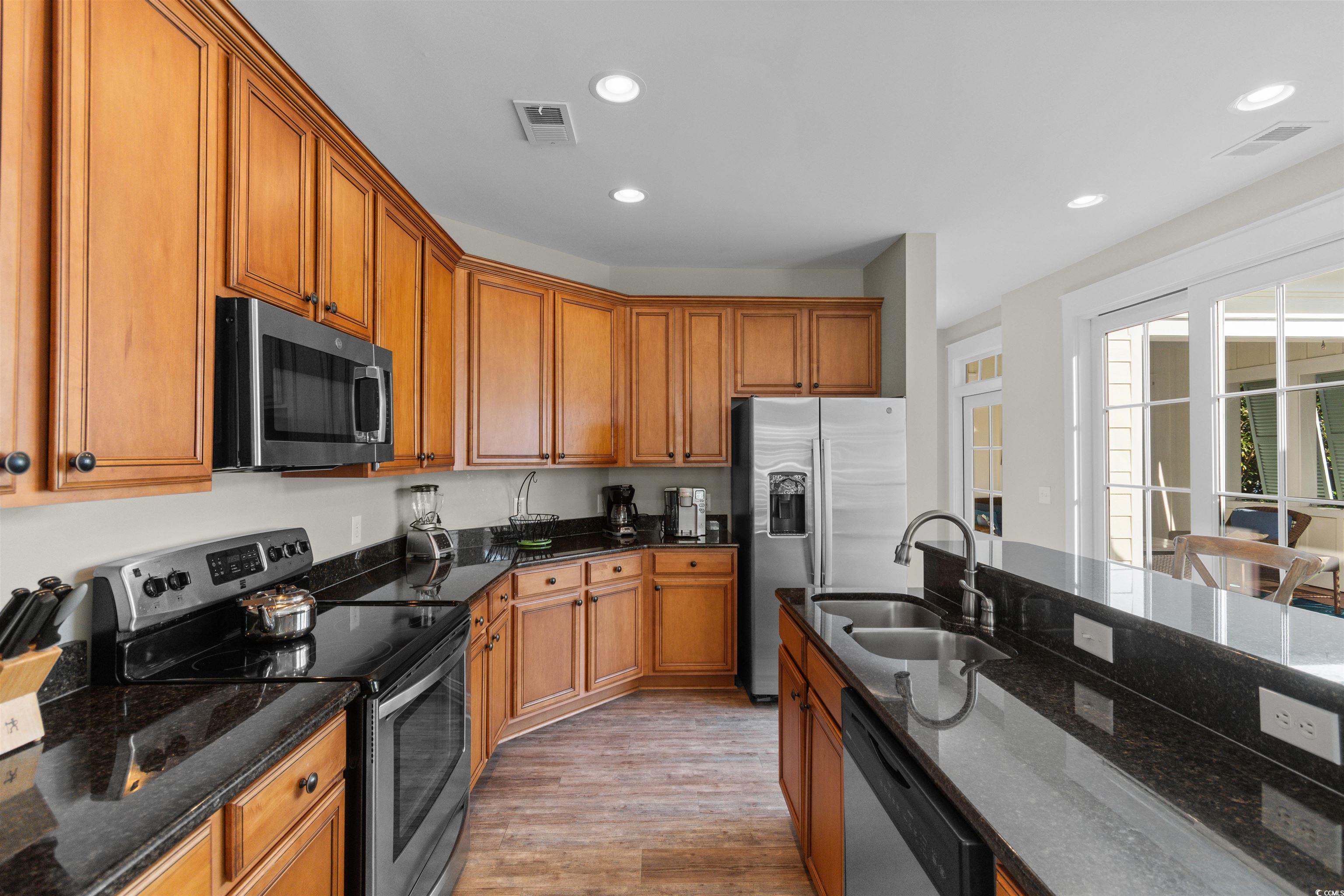 North Myrtle Beach, South Carolina, 29582, United States, 3 Bedrooms Bedrooms, ,3 BathroomsBathrooms,Residential,For Sale,2005637