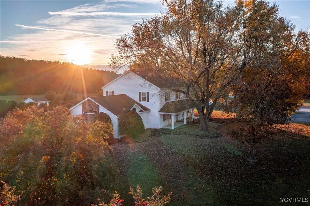 Crewe, Virginia, 23930, United States, 5 Bedrooms Bedrooms, ,4 BathroomsBathrooms,Residential,For Sale,1887087