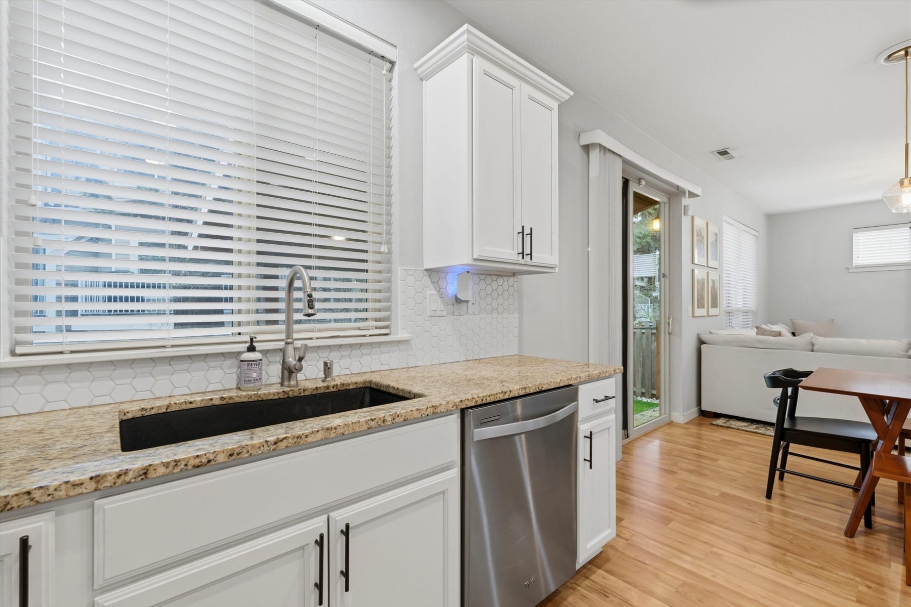  14231 SW WALNUT CREEK CT Portland, OR 97223 - 物件實景