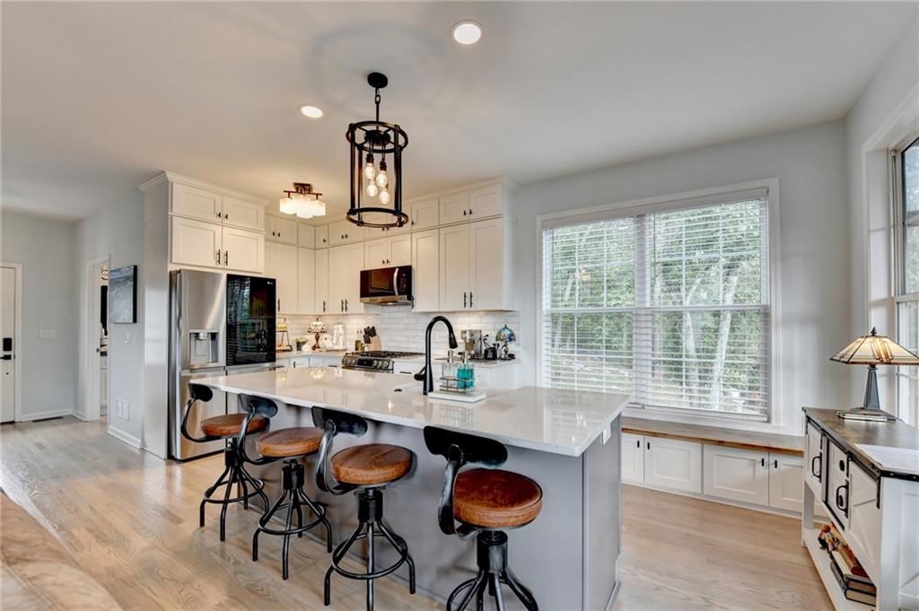 Gainesville, Georgia, 30506, United States, 2 Bedrooms Bedrooms, ,2 BathroomsBathrooms,Residential,For Sale,2040403