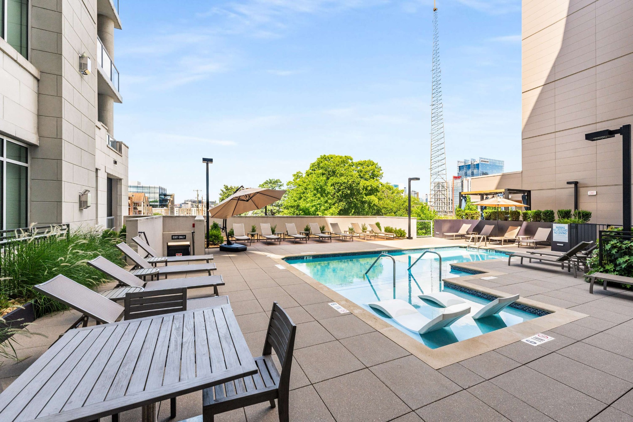  20 Rutledge St, Nashville, TN, 37210 - 物件實景