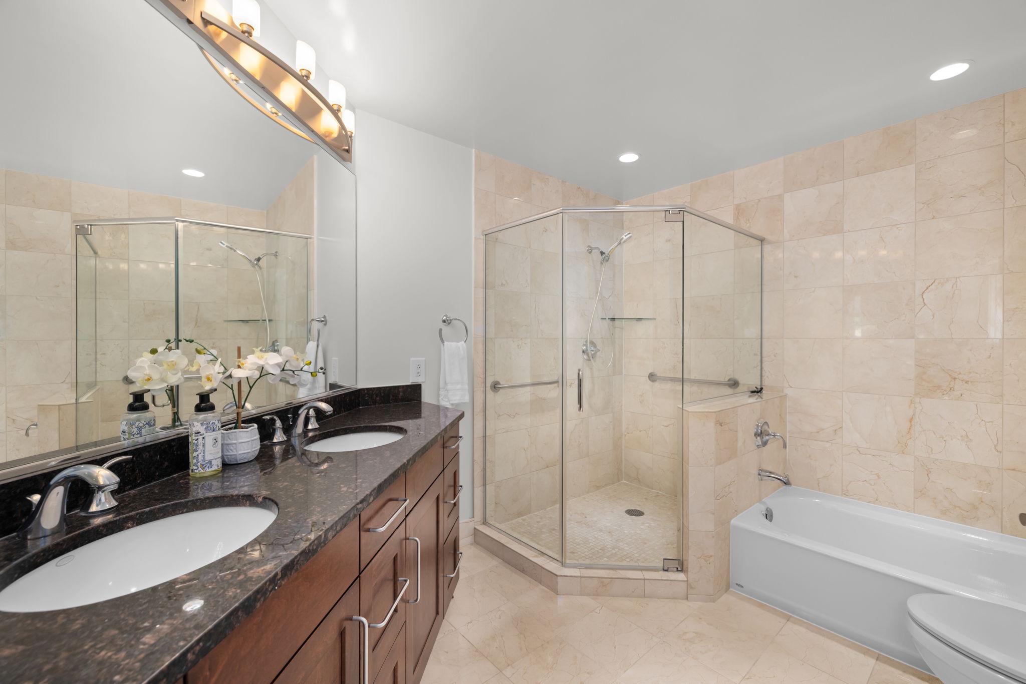  8220 Crestwood Heights Drive, Mclean, VA, 22102 - 物件實景