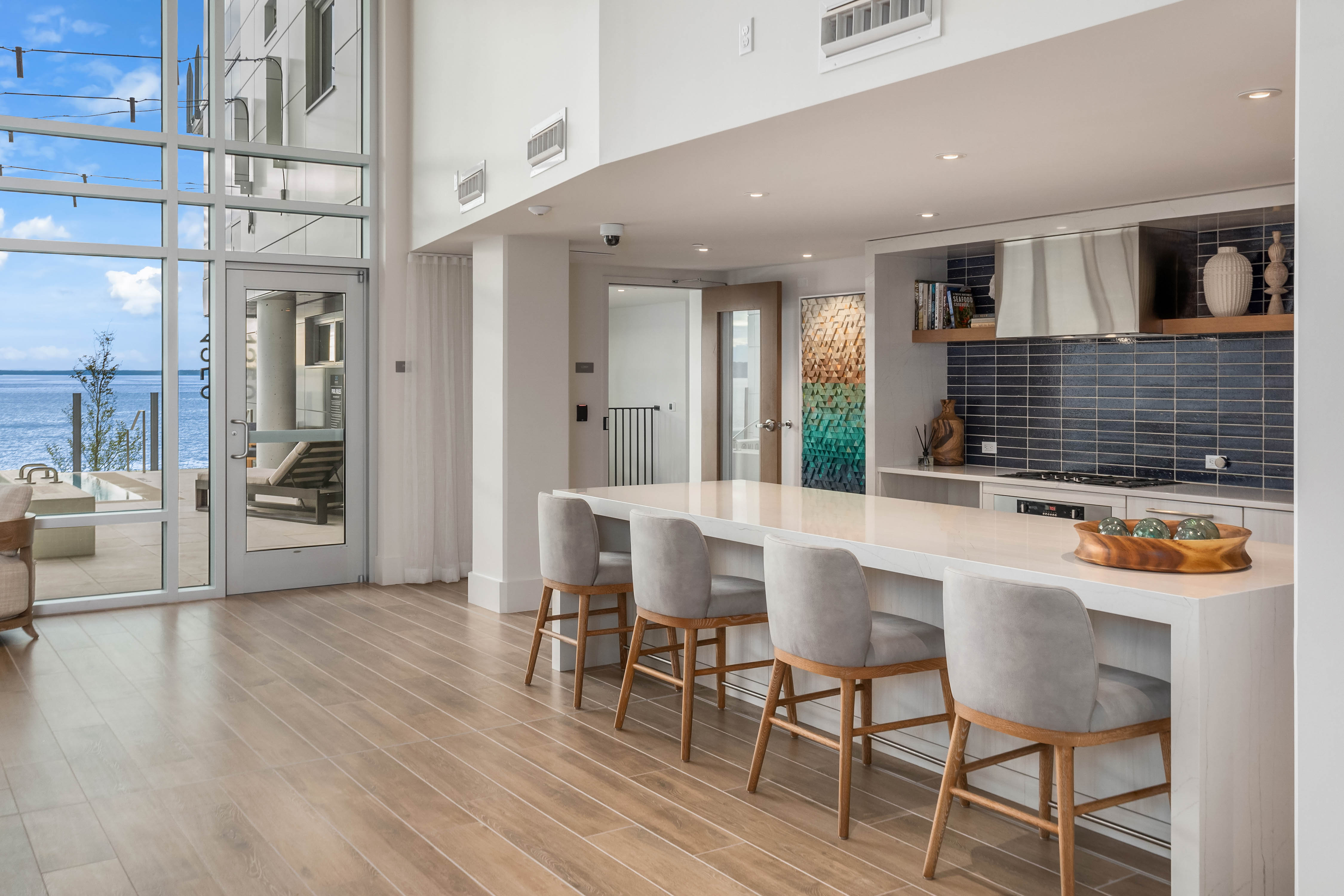  1250 Alki Ave SW Unit #PHA, Seattle, WA 98116 - 物件實景
