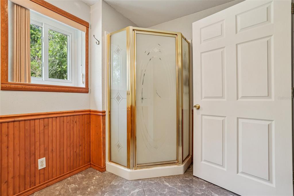 Edgewater, Florida, 32132, United States, 5 Bedrooms Bedrooms, ,4 BathroomsBathrooms,Residential,For Sale,1794815