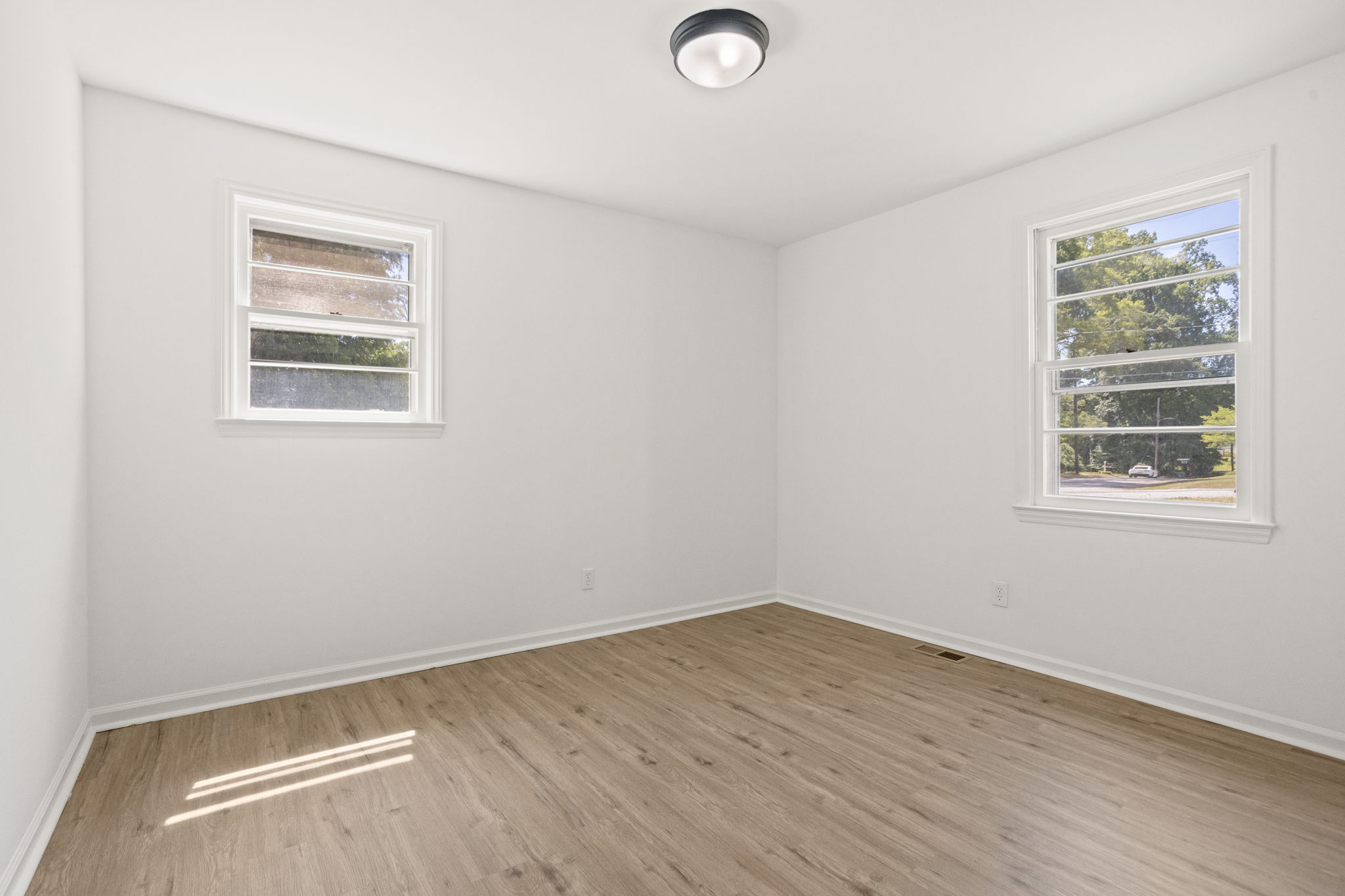  400 Meadow Road, Laurens, SC 29360 - 物件實景