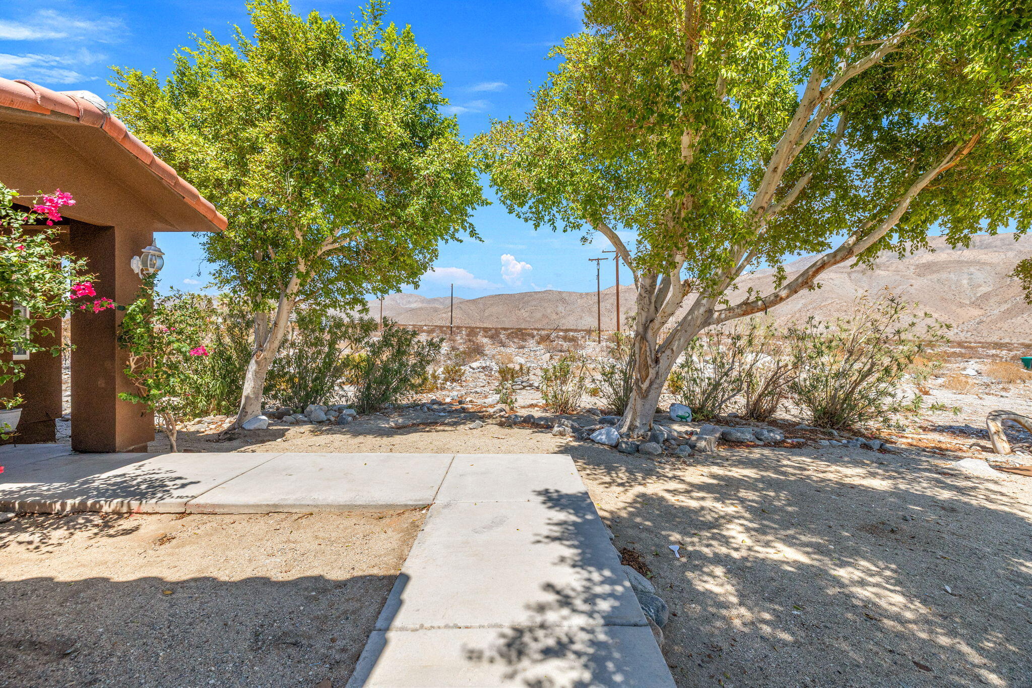 Sky Valley, California, 92241, United States, 4 Bedrooms Bedrooms, ,3 BathroomsBathrooms,Residential,For Sale,1941017