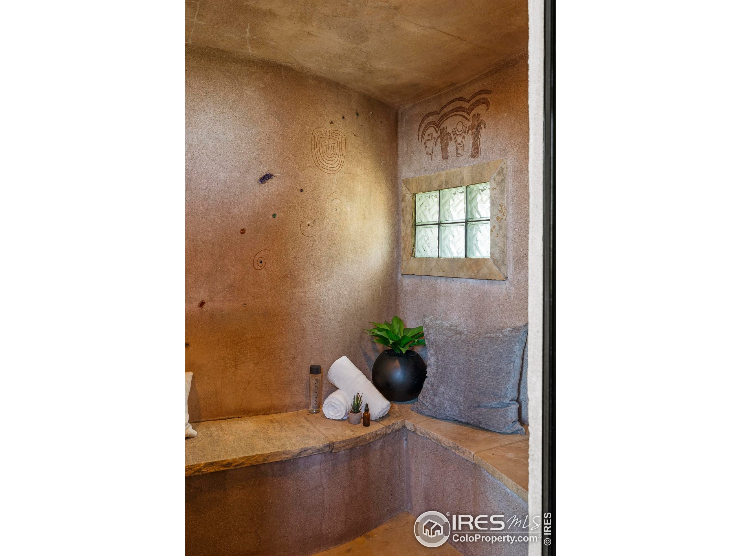 Boulder, Colorado, 80302, United States, 5 Bedrooms Bedrooms, ,7 BathroomsBathrooms,Residential,For Sale,1938692