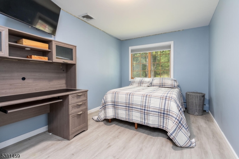 Roxbury Twp., New Jersey, 07876, United States, 4 Bedrooms Bedrooms, ,3 BathroomsBathrooms,Residential,For Sale,1934479