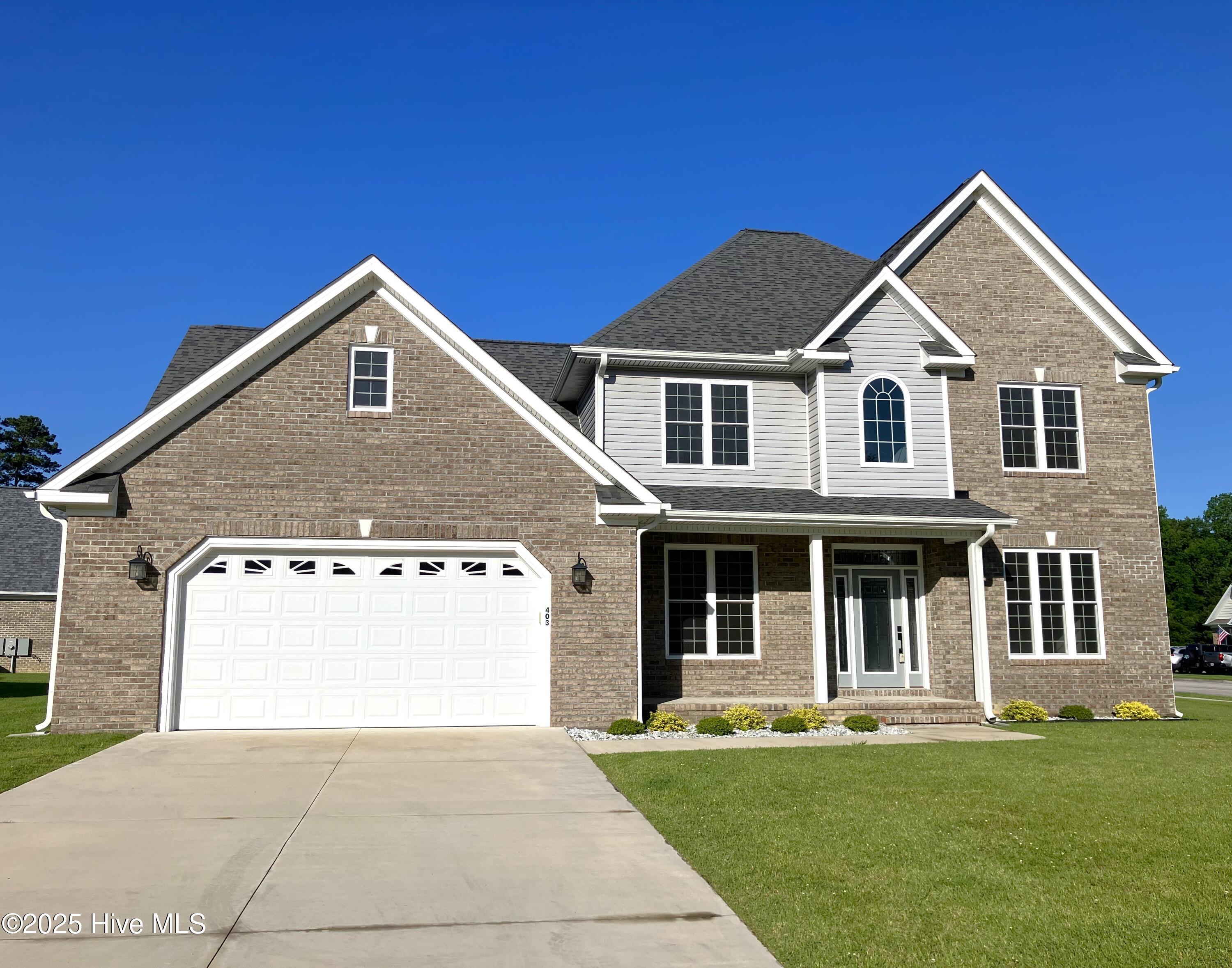 Jacksonville, North Carolina, 28546, United States, 5 Bedrooms Bedrooms, ,3 BathroomsBathrooms,Residential,For Sale,1983326