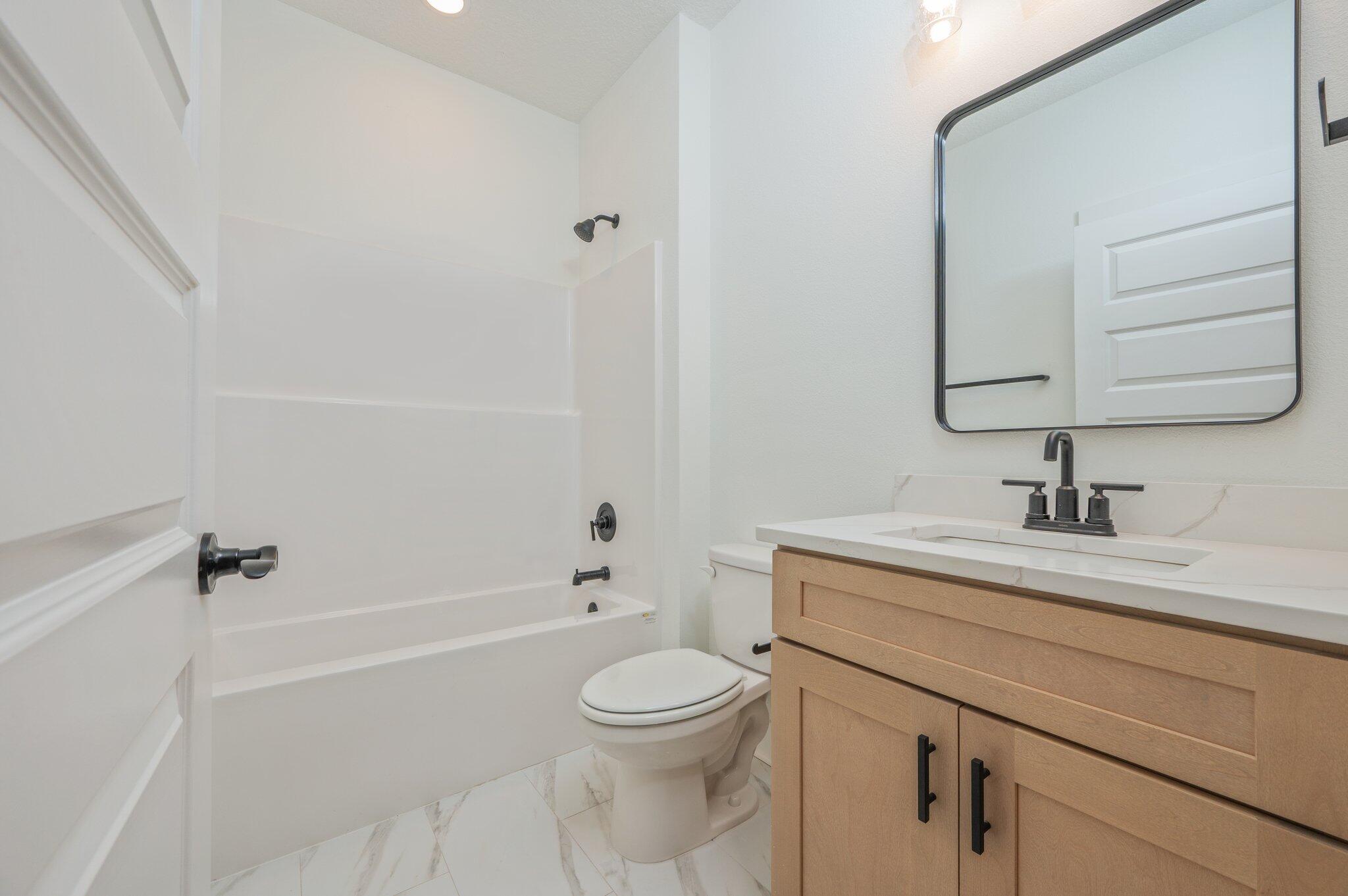 Fort Walton Beach, Florida, 32548, United States, 6 Bedrooms Bedrooms, ,3 BathroomsBathrooms,Residential,For Sale,1890001