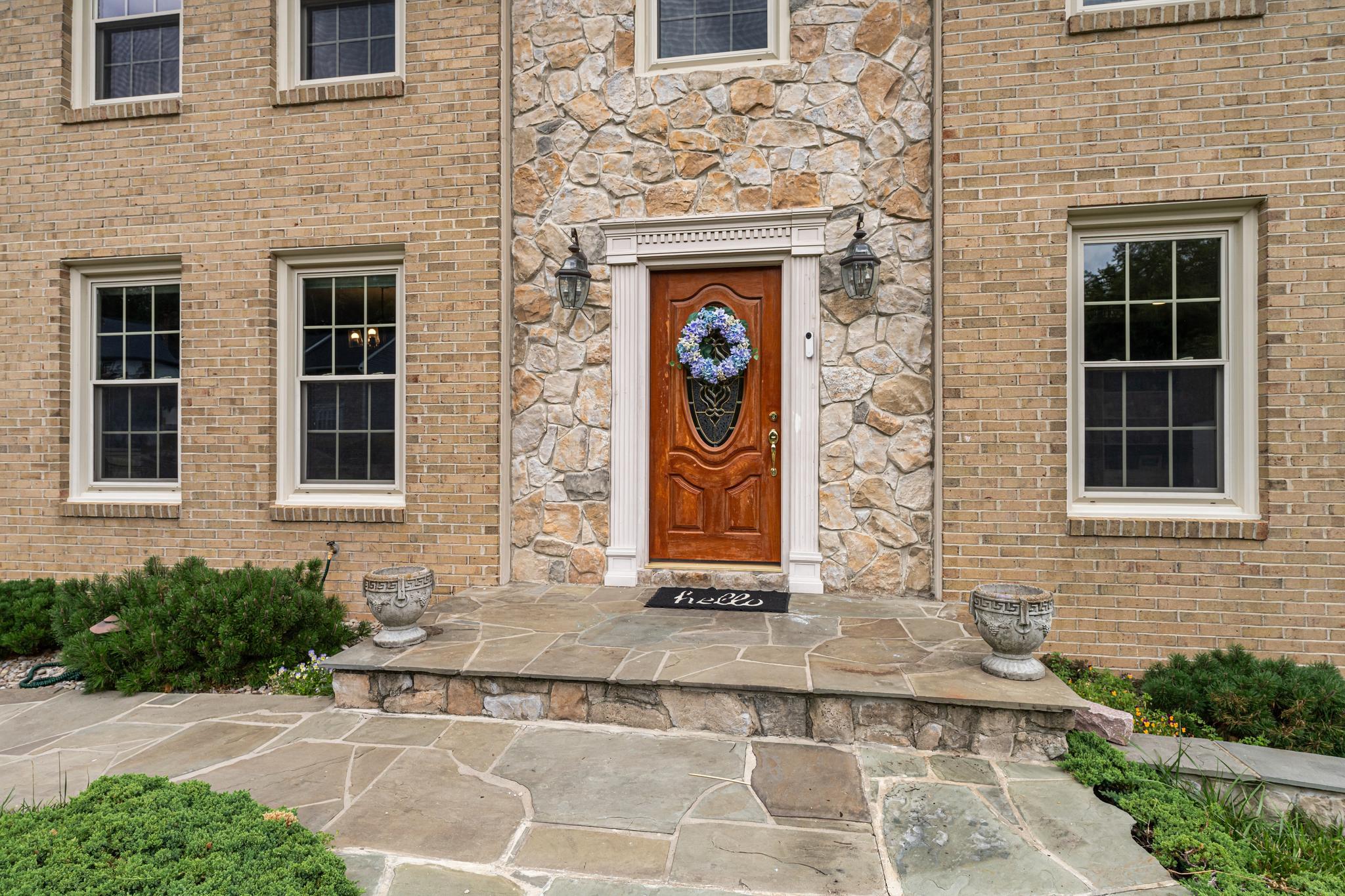  7409 Shady Palm Drive, Springfield, VA, 22153 - 物件實景