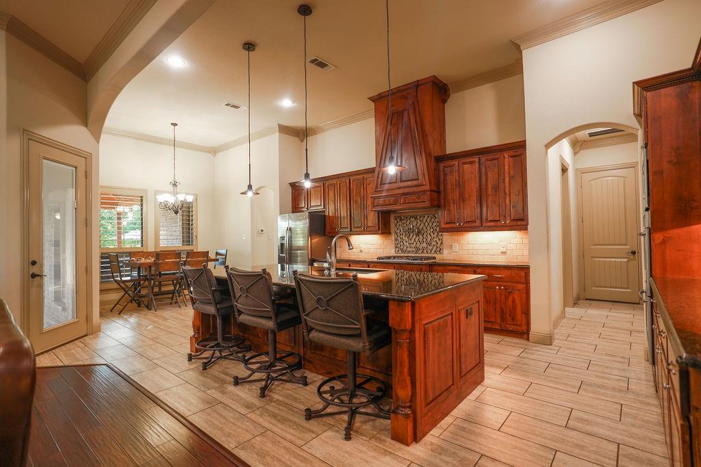 Wills Point, Texas, 75169, United States, 4 Bedrooms Bedrooms, ,4 BathroomsBathrooms,Residential,For Sale,1834995