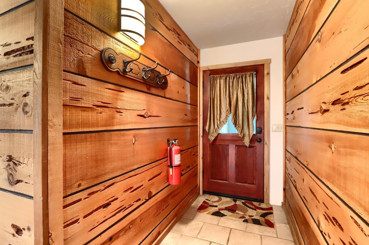 Yosemite West, California, 95389, United States, 2 Bedrooms Bedrooms, ,2 BathroomsBathrooms,Residential,For Sale,1977211