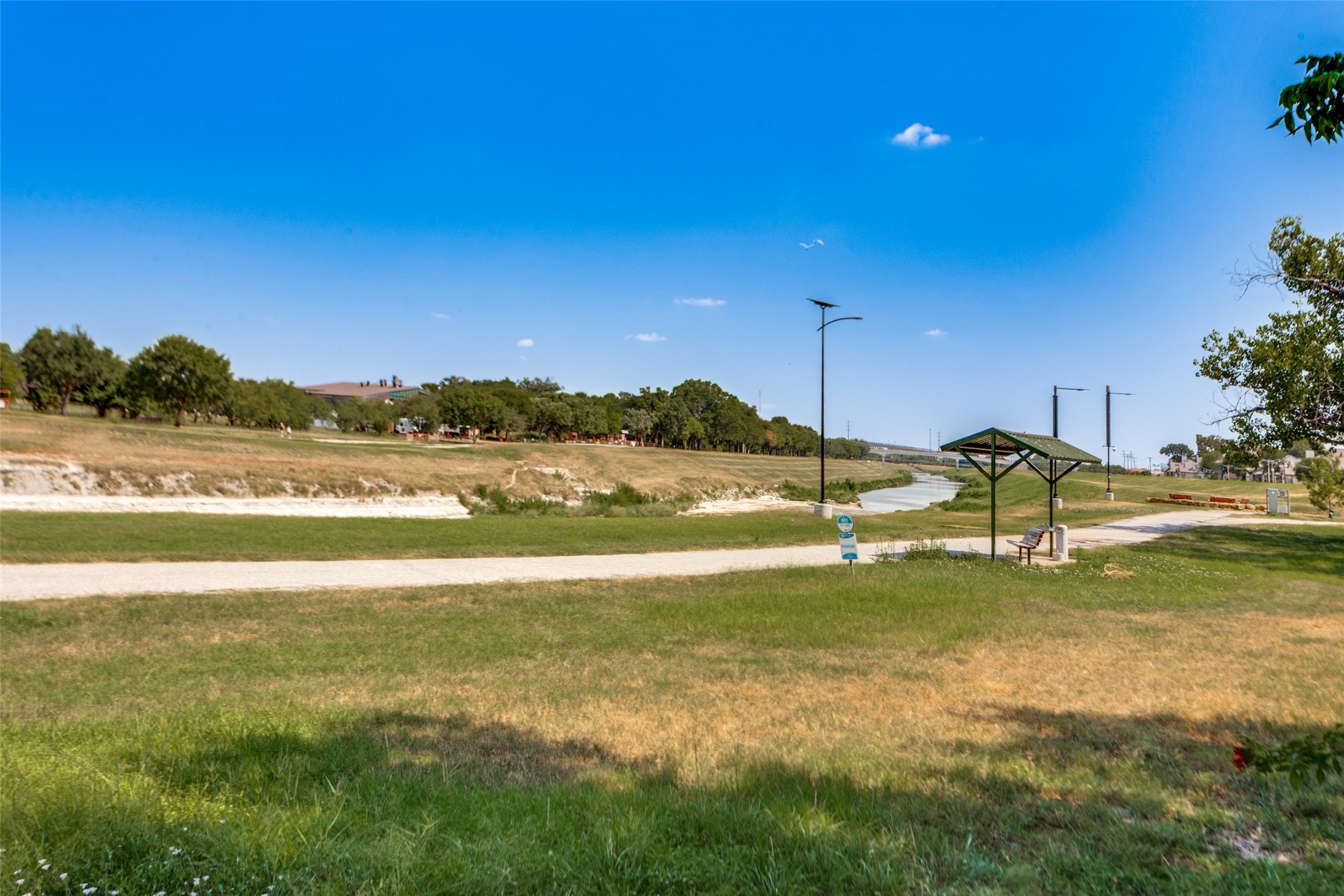 Fort Worth, Texas, 76109, United States, 3 Bedrooms Bedrooms, ,2 BathroomsBathrooms,Residential,For Sale,1918237