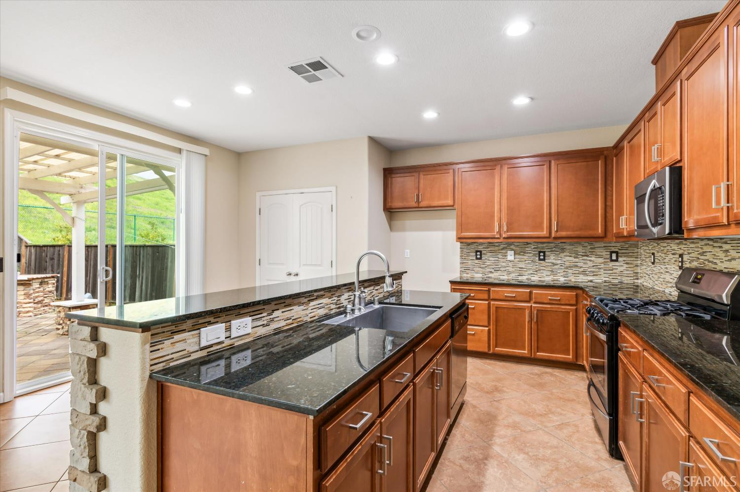 Antioch, California, 94509, United States, 5 Bedrooms Bedrooms, ,3 BathroomsBathrooms,Residential,For Sale,2002834