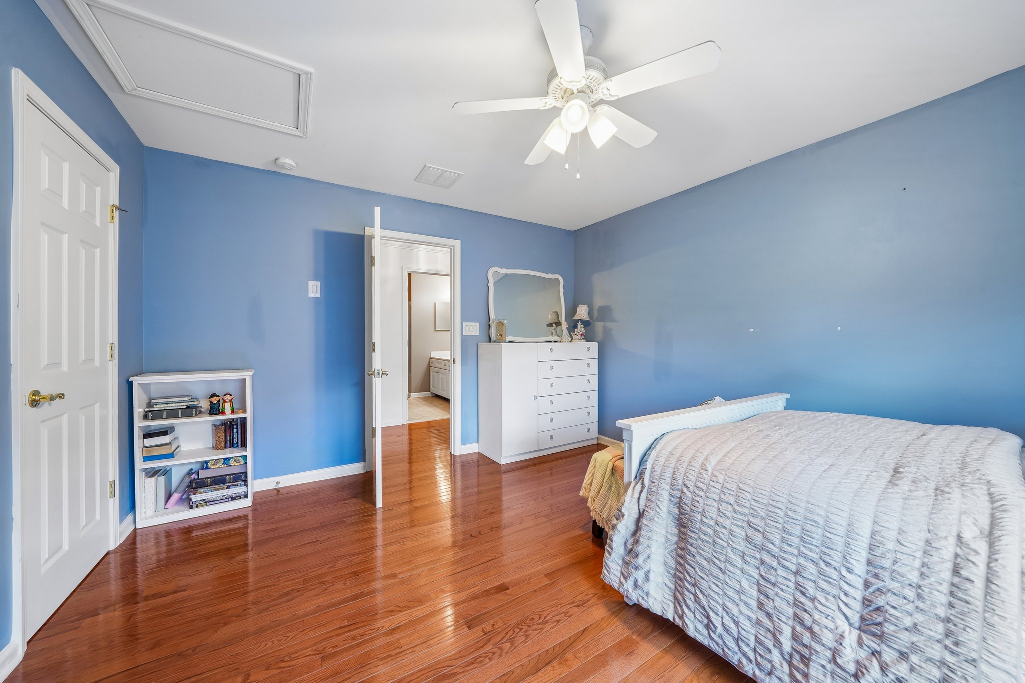 11 Hopkins Court, Parsippany-Troy Hills, NJ 07054 - 物件實景