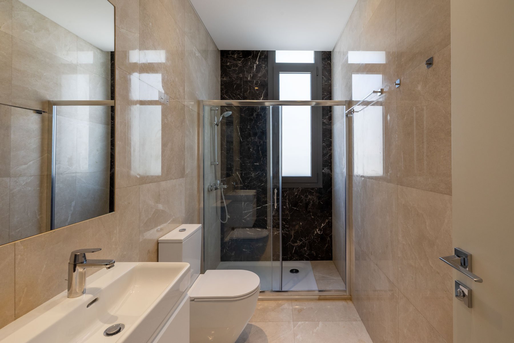  Furnished 3-Bedroom Duplex in a Gated Complex in Germasogeia, Limassol - 物件實景