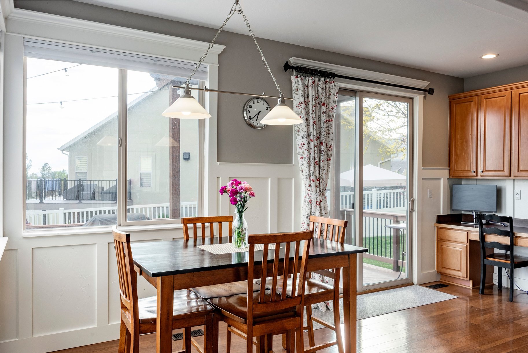  Family Home on Quiet Highland Cul-de-Sac with Incredible Views - 物件實景