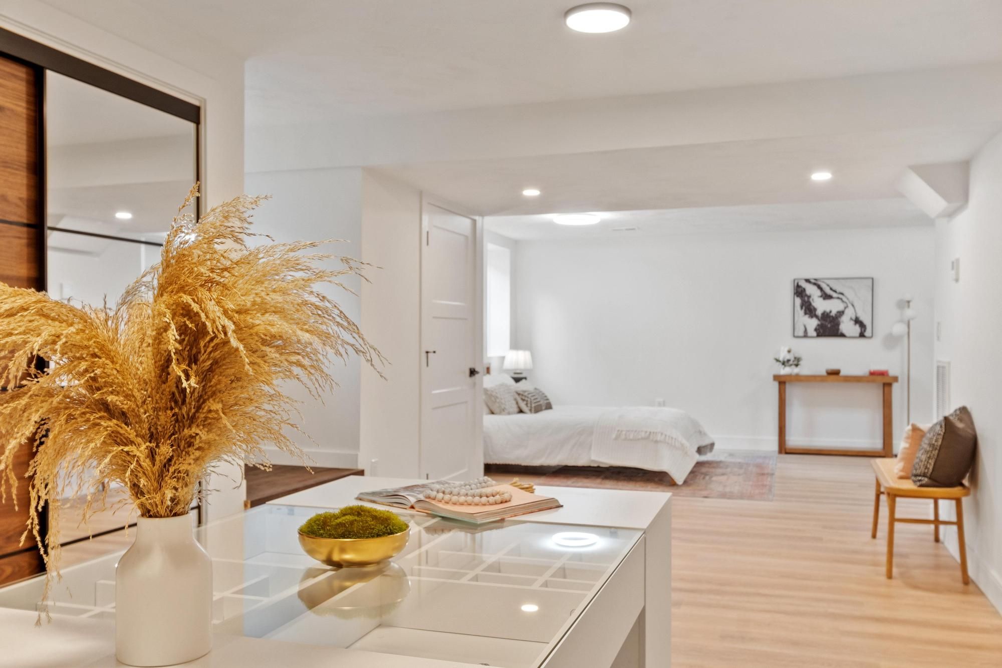  58 Neillian Street, Bedford, MA, 01730 - 物件實景