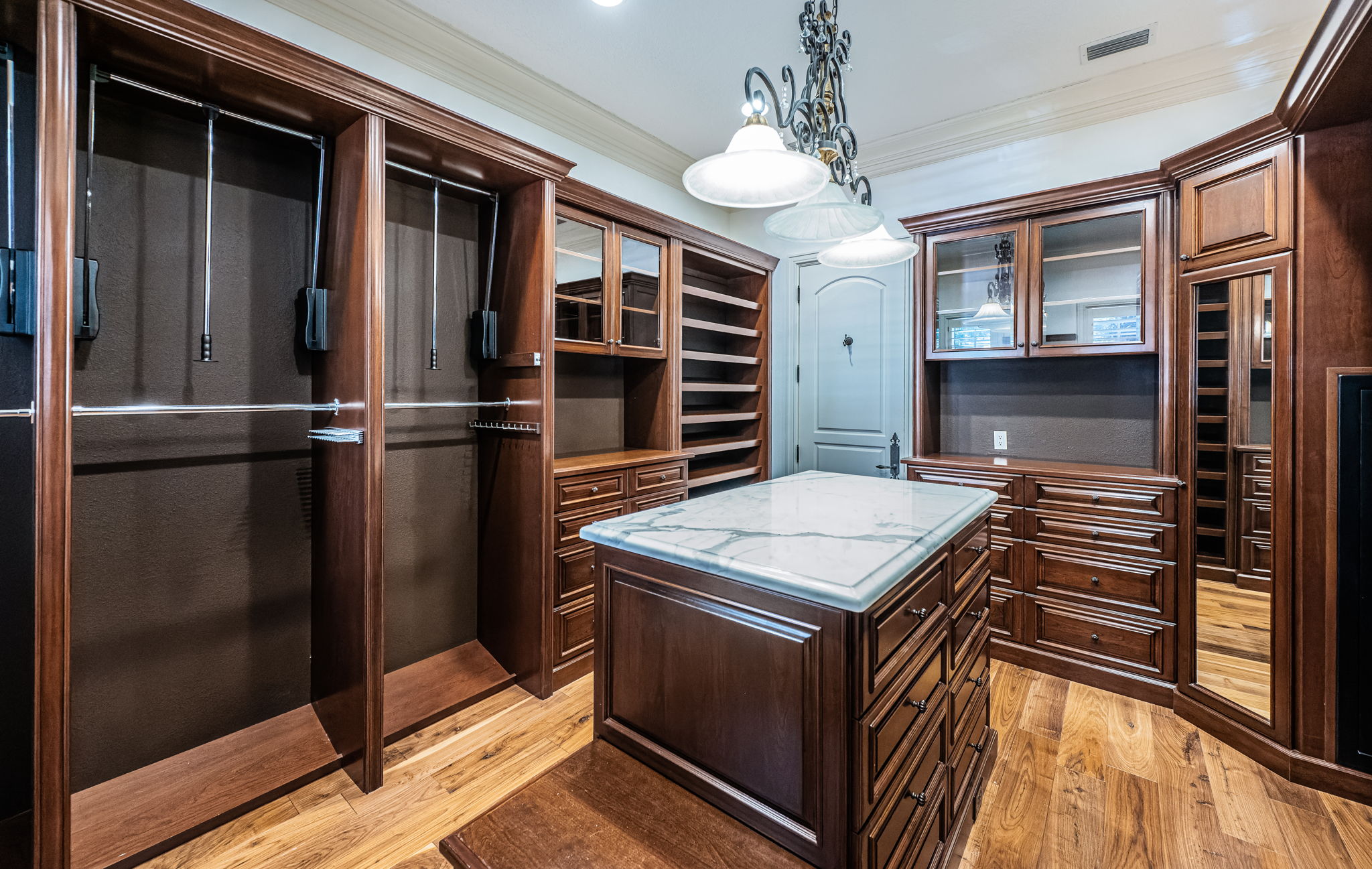 118 Harbor View Lane, Belleair Bluffs, Florida, 33770, United States, 5 Bedrooms Bedrooms, ,6 BathroomsBathrooms,Residential,For Sale,118 Harbor View Lane,1689192