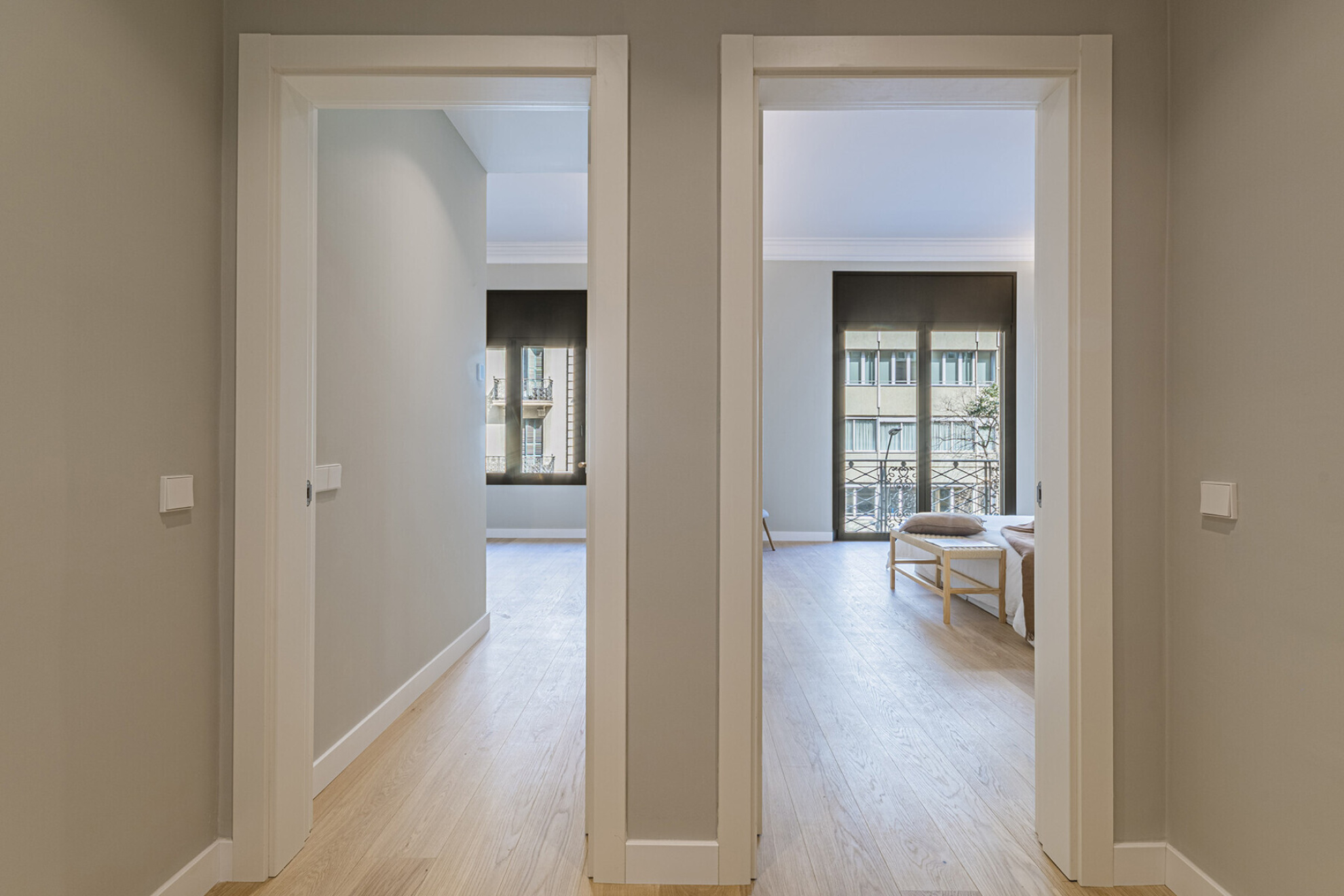  Elegant 5 Bedroom Renovated Apartment in Barcelona - 物件實景