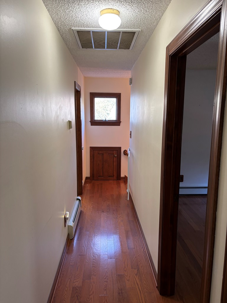 Machipongo, Virginia, 23405, United States, 3 Bedrooms Bedrooms, ,3 BathroomsBathrooms,Residential,For Sale,2003138