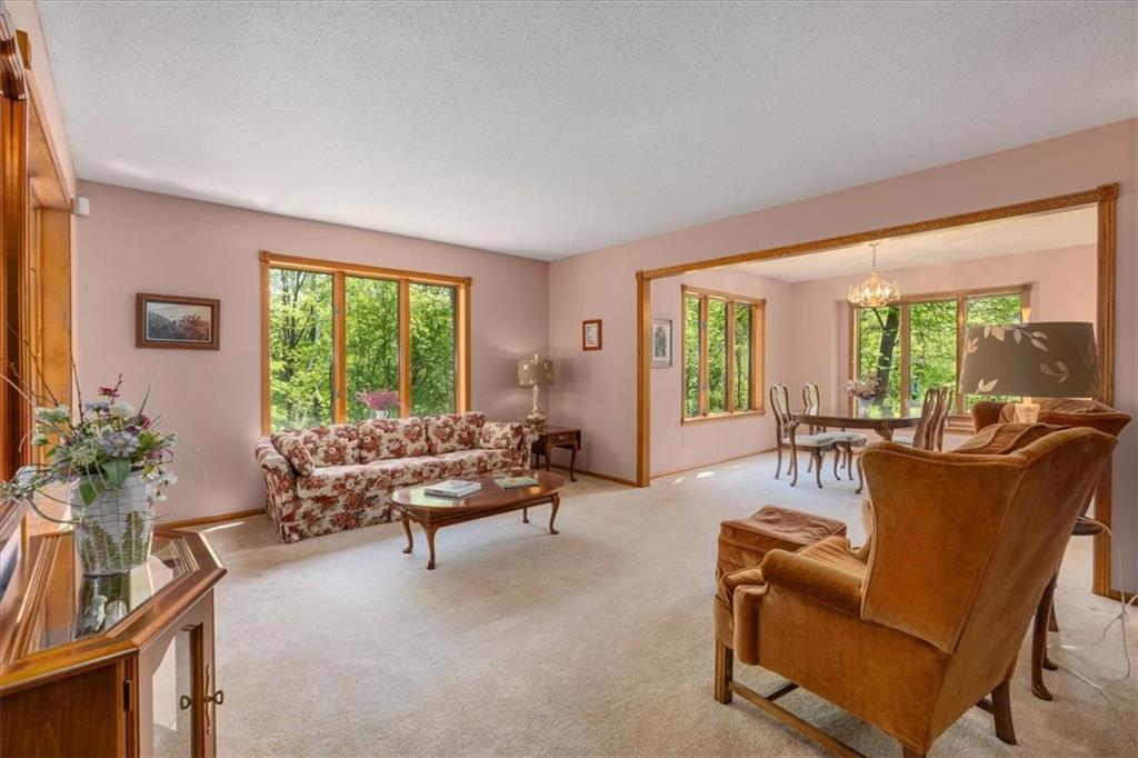 New Richmond, Wisconsin, 54017, United States, 3 Bedrooms Bedrooms, ,3 BathroomsBathrooms,Residential,For Sale,1826974