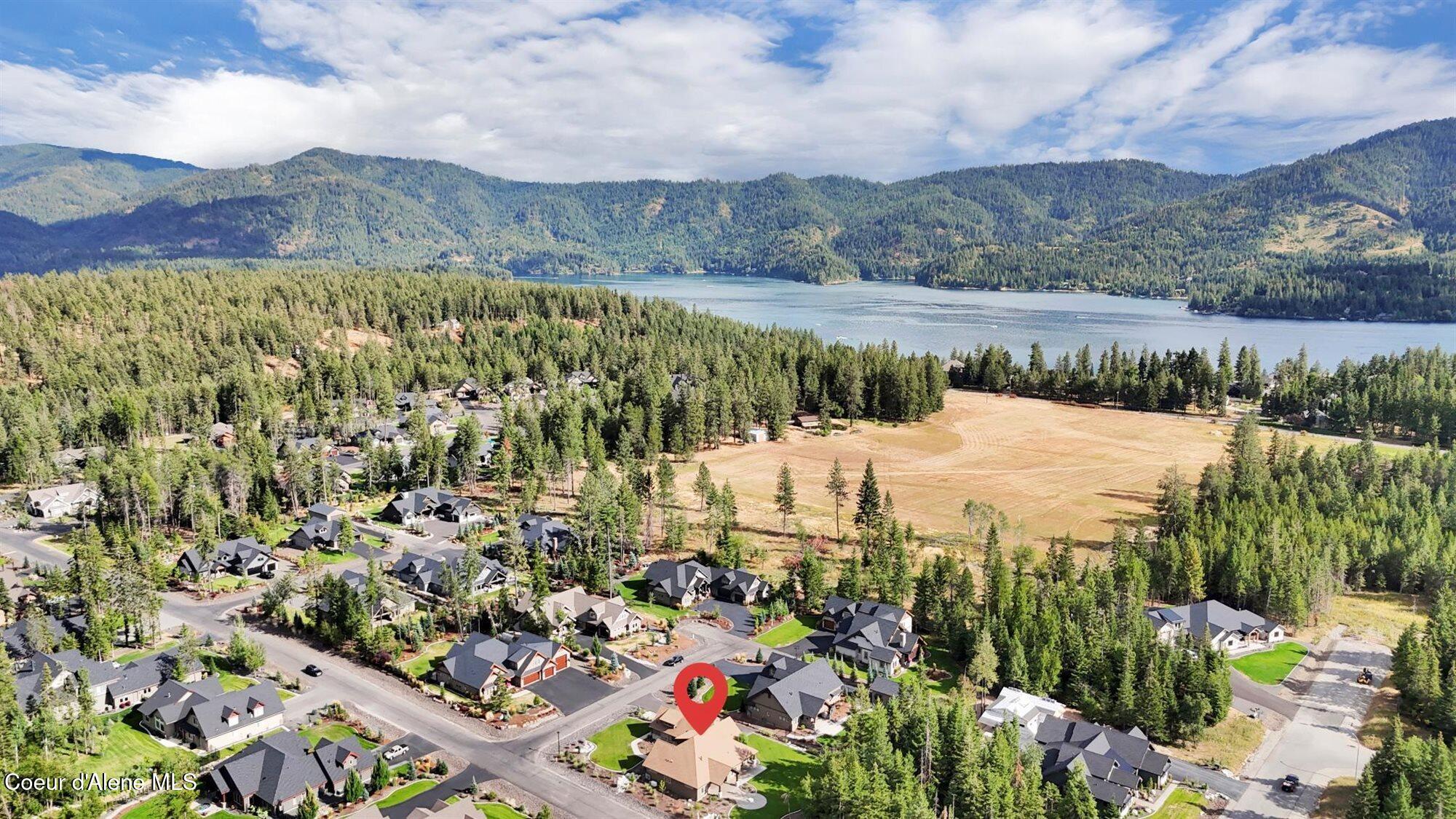 Hayden, Idaho, 83835, United States, 3 Bedrooms Bedrooms, ,3 BathroomsBathrooms,Residential,For Sale,1914272