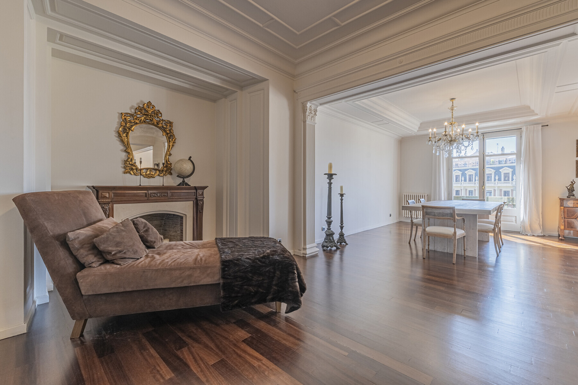  Elegant property in a stately estate on Avenida Diagonal - 物件實景