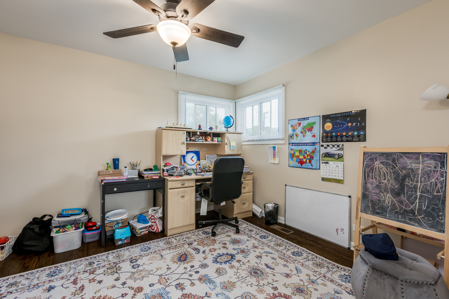 Morton Grove, Illinois, 60053, United States, 5 Bedrooms Bedrooms, ,3 BathroomsBathrooms,Residential,For Sale,1928760