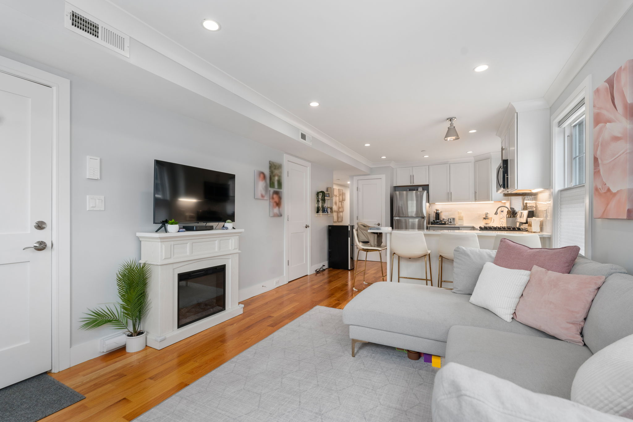  652 Hyde Park Avenue, Boston, MA, 02131 - 物件實景