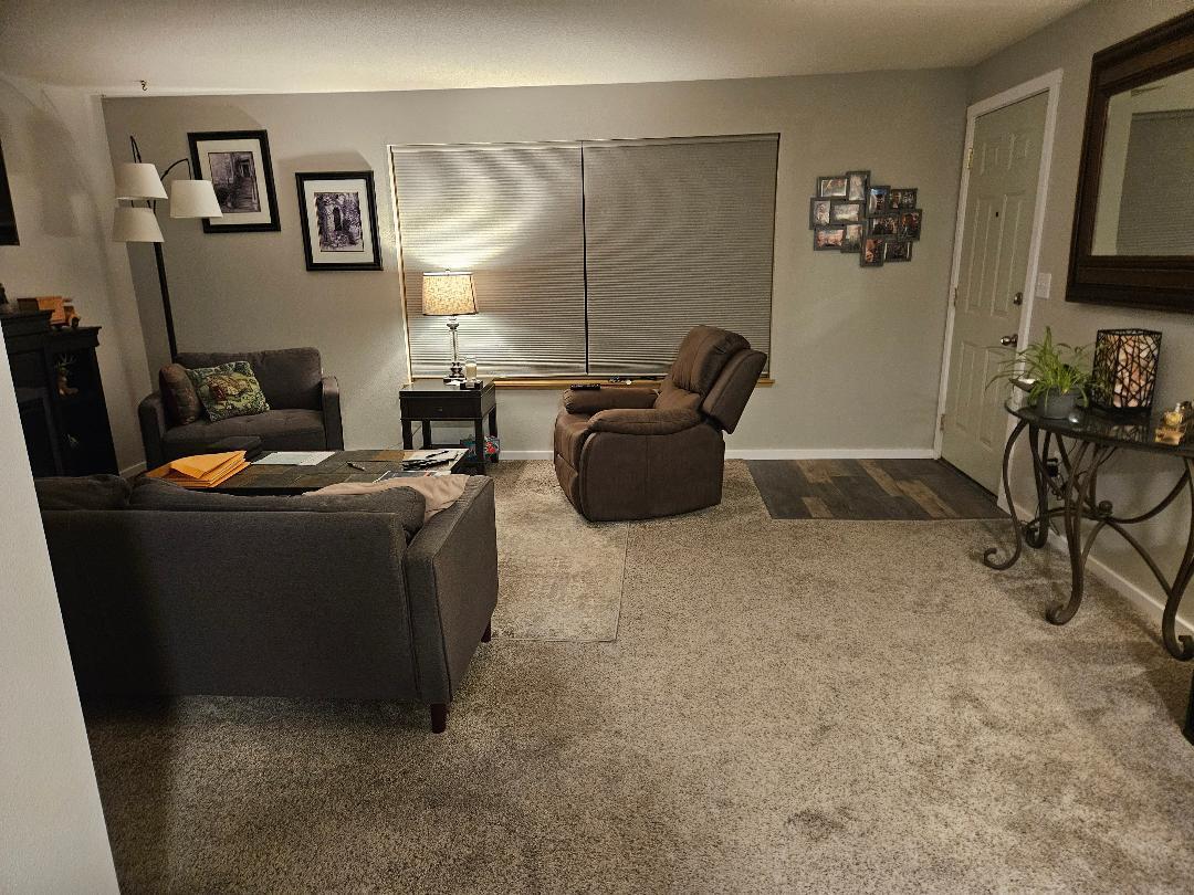 Prineville, Oregon, 97754, United States, 3 Bedrooms Bedrooms, ,2 BathroomsBathrooms,Residential,For Sale,2009678