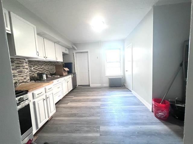 Jersey City, New Jersey, 07306, United States, 6 Bedrooms Bedrooms, ,2 BathroomsBathrooms,Residential,For Sale,1926041