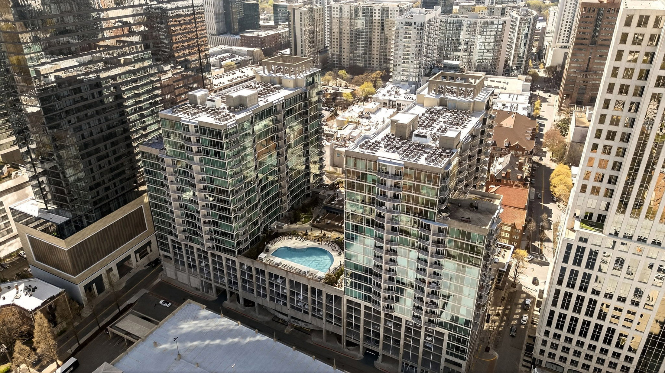  Light-filled Condo Perched Above Peachtree Street in Midtown - 物件實景