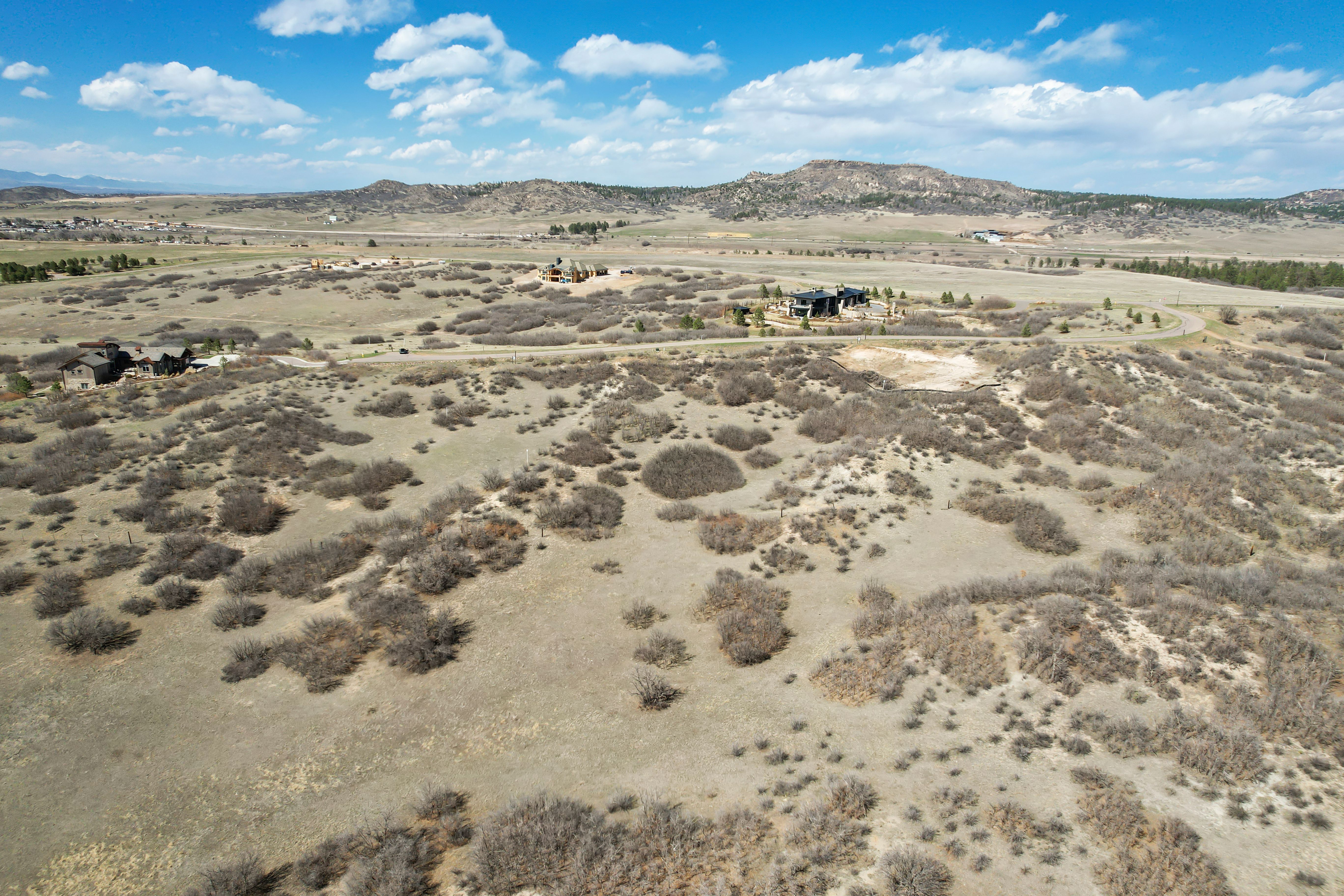  Gorgeous 4-acre lot - 物件實景