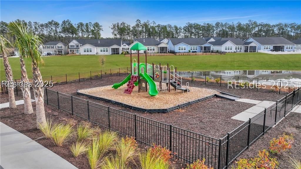 Bluffton, South Carolina, 29910, United States, 4 Bedrooms Bedrooms, ,3 BathroomsBathrooms,Residential,For Sale,1972910