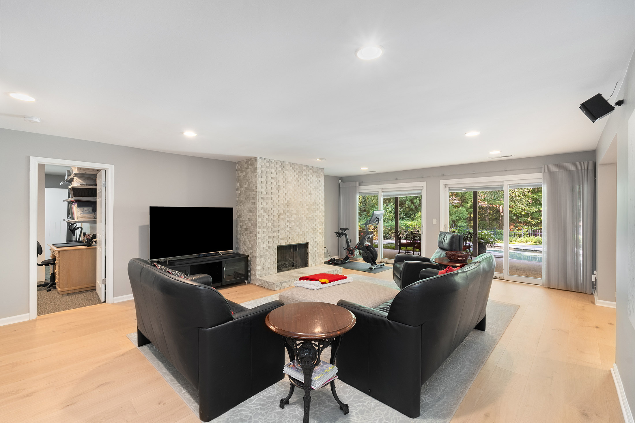  Expanded and Renovated Contemporary Vinings Home - 物件實景