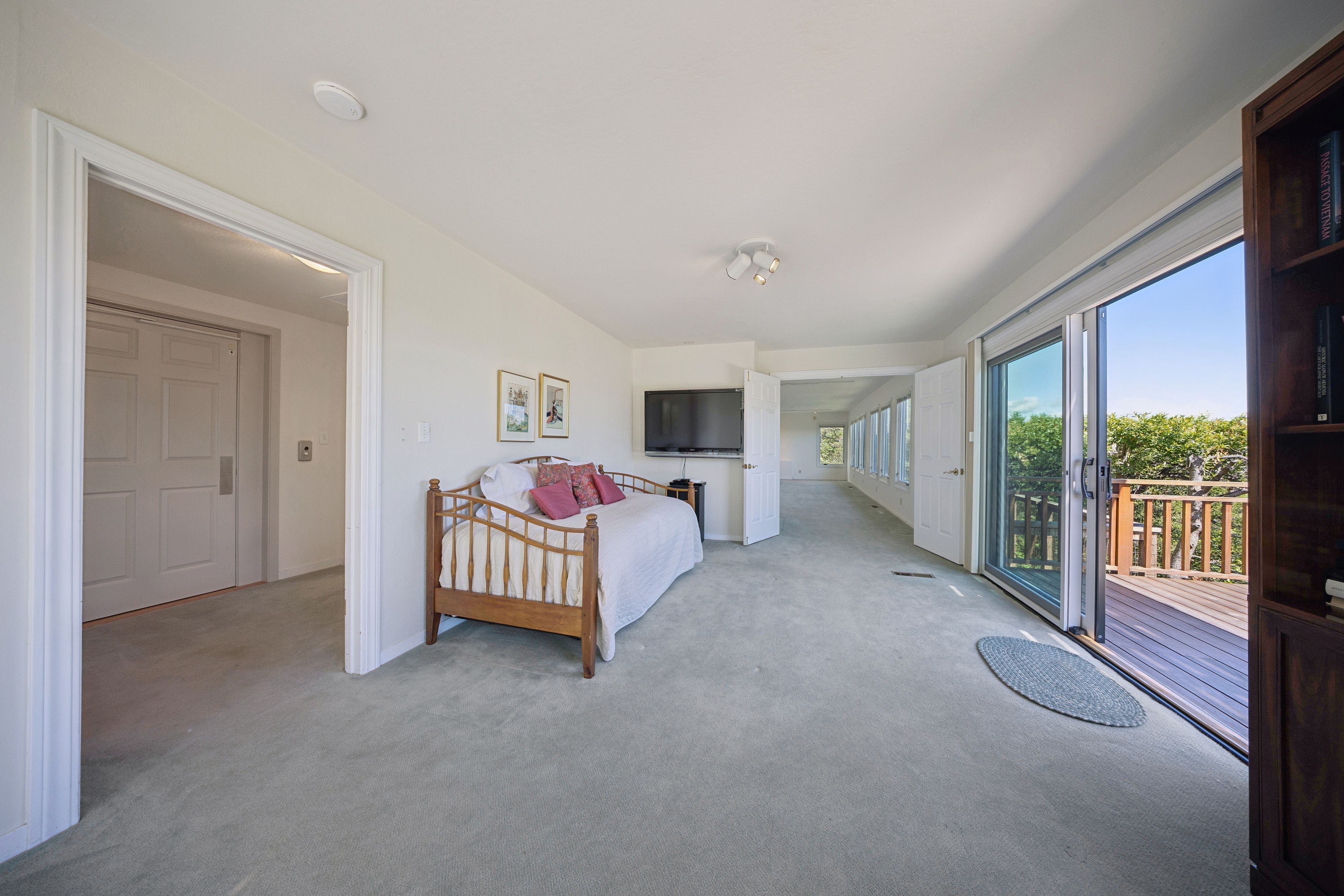  Peacock Gap View Home - 物件實景