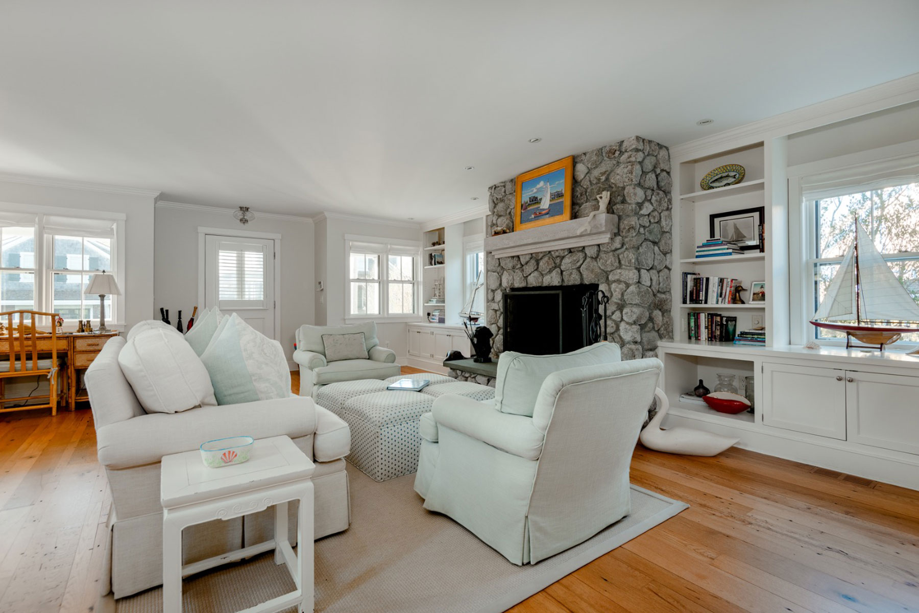  10 East Lincoln Ave, Nantucket, MA, 02554 - 物件實景